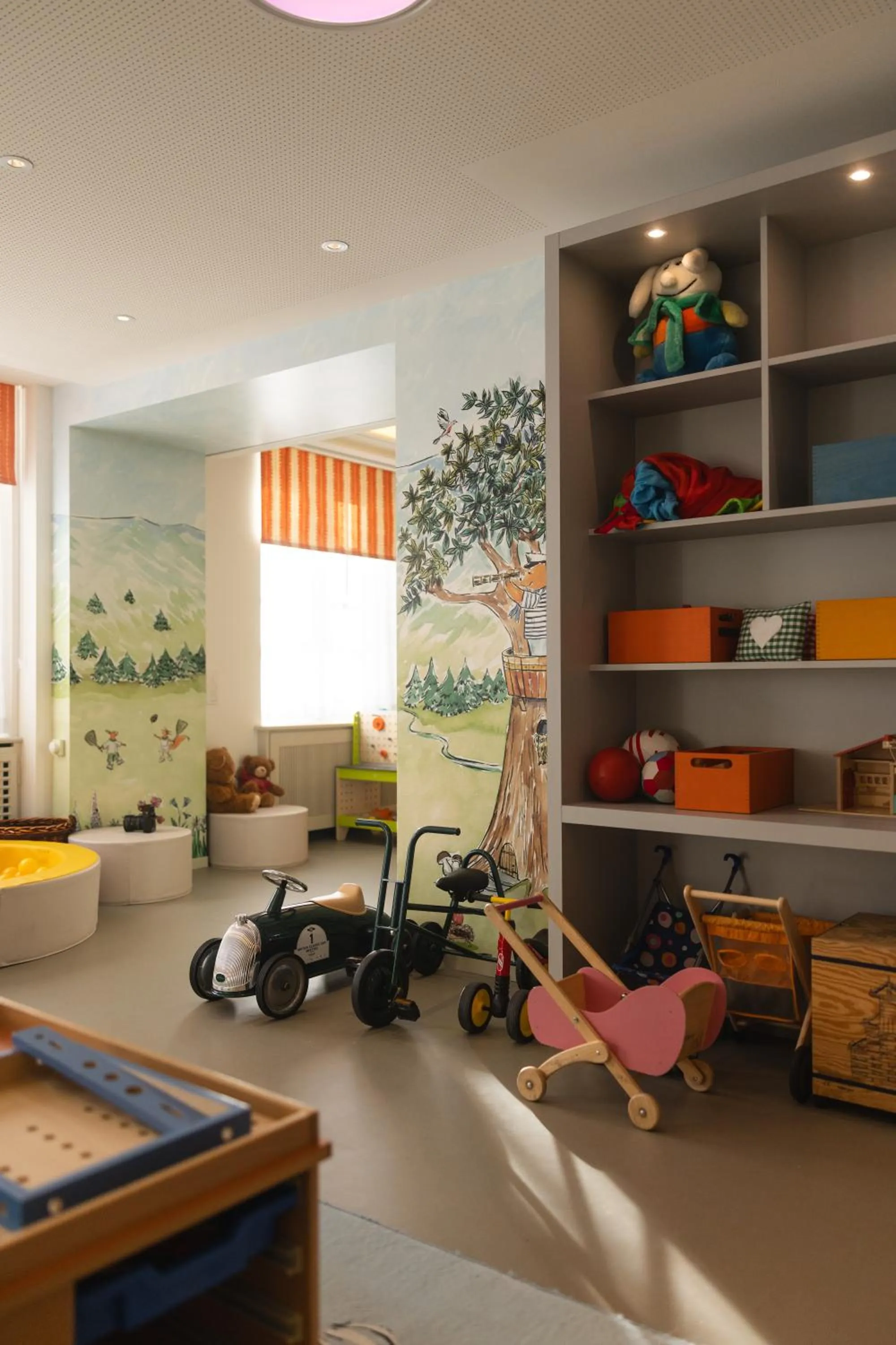 Kids's club in Suvretta House