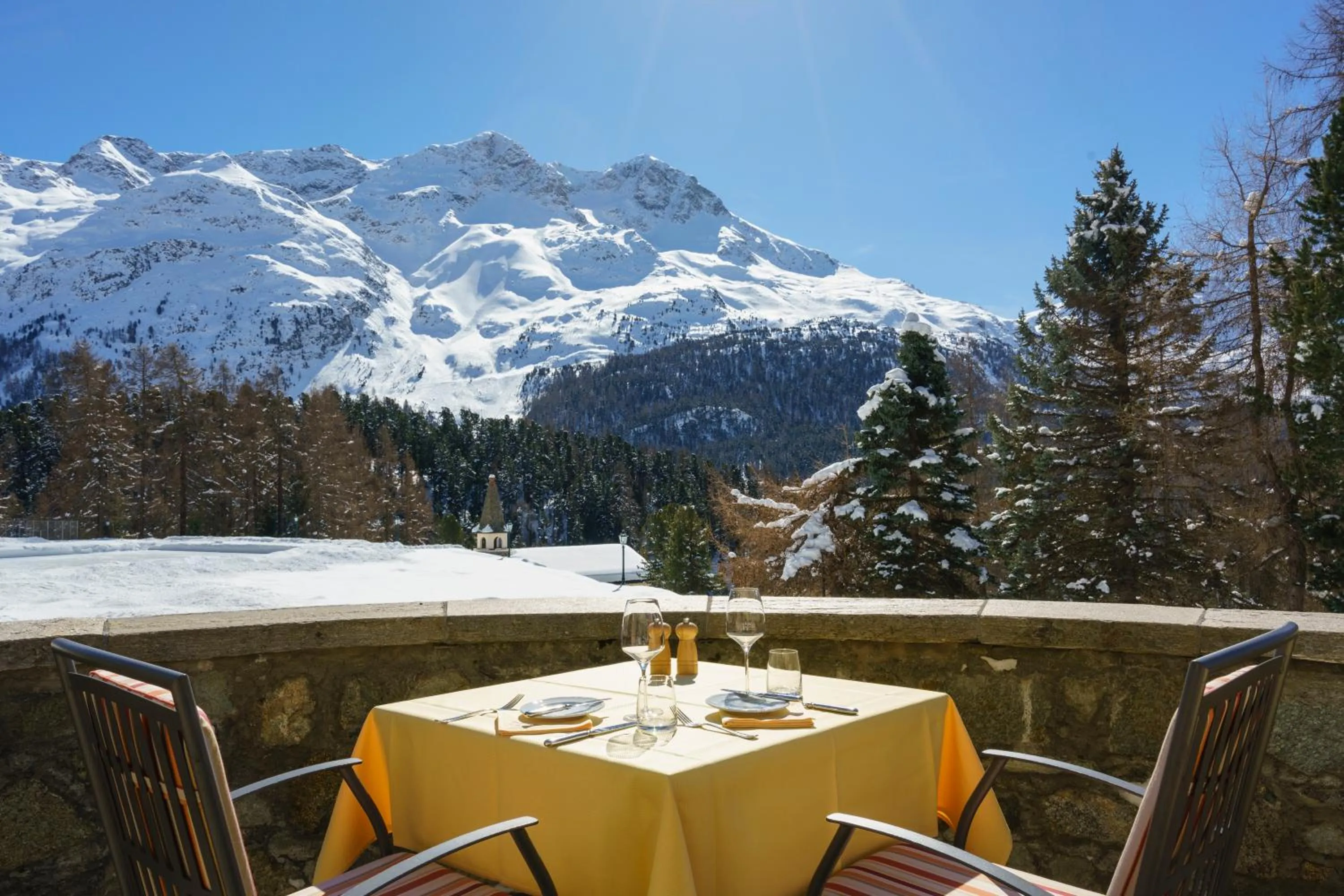 Restaurant/places to eat in Suvretta House