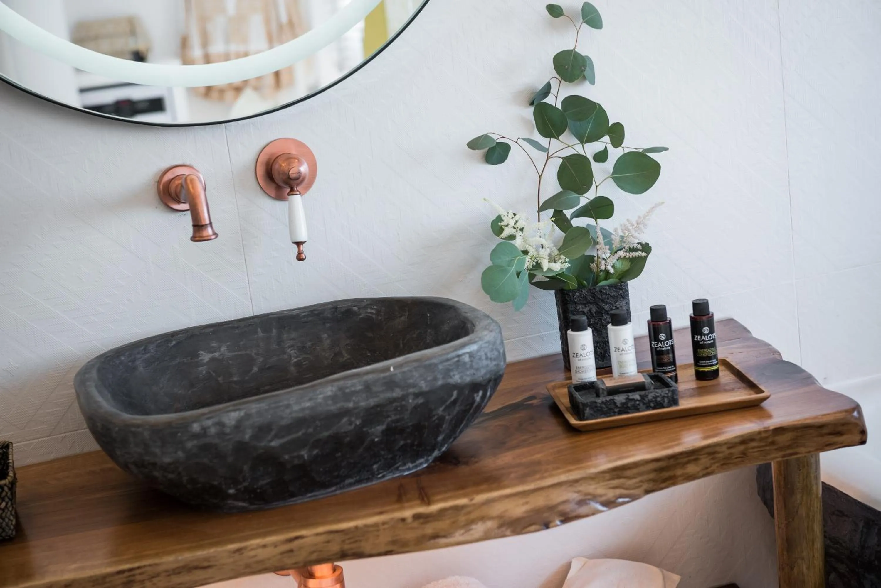 Emfasis Luxury Villa