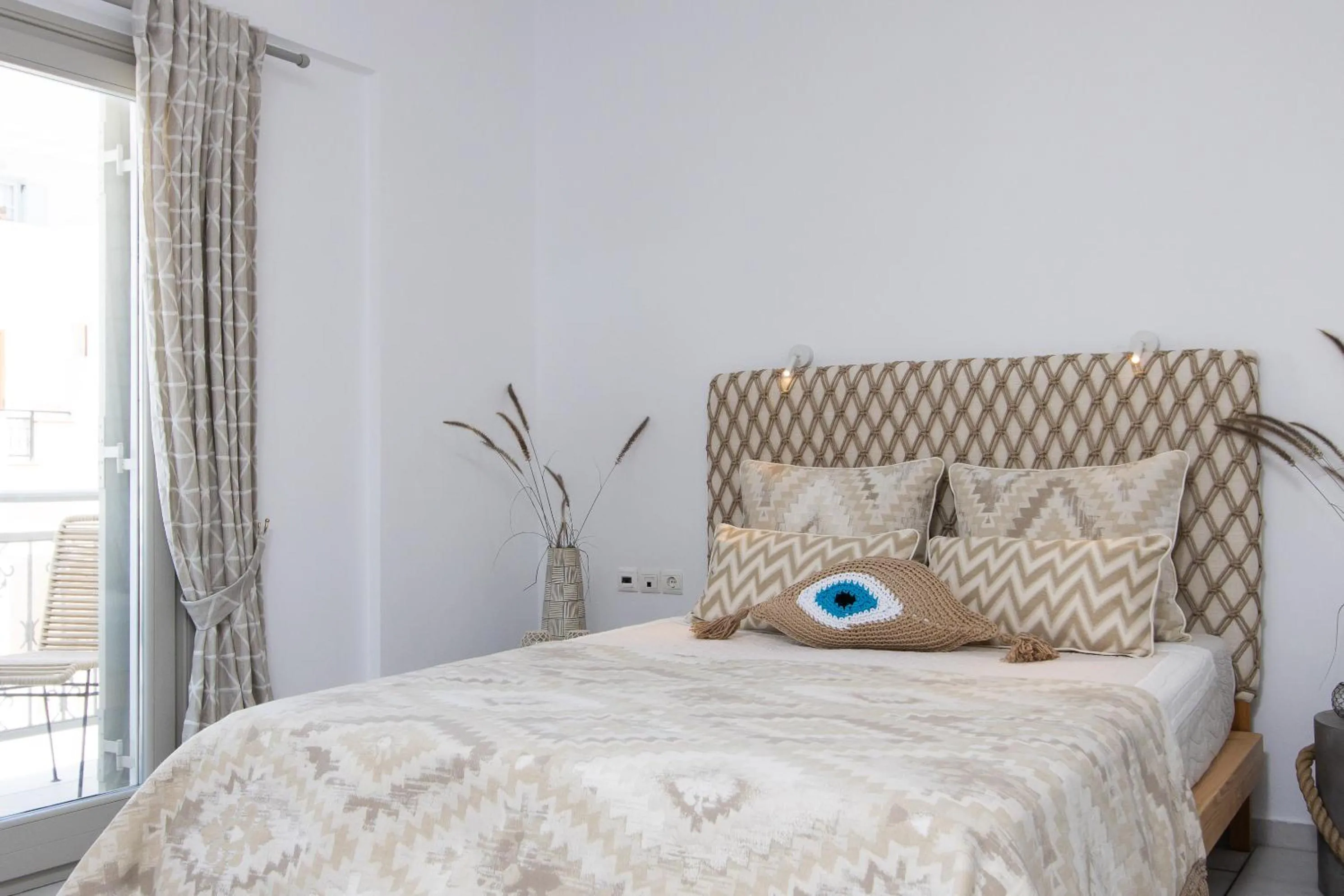 Shower, Bed in Hotel Villa Flora