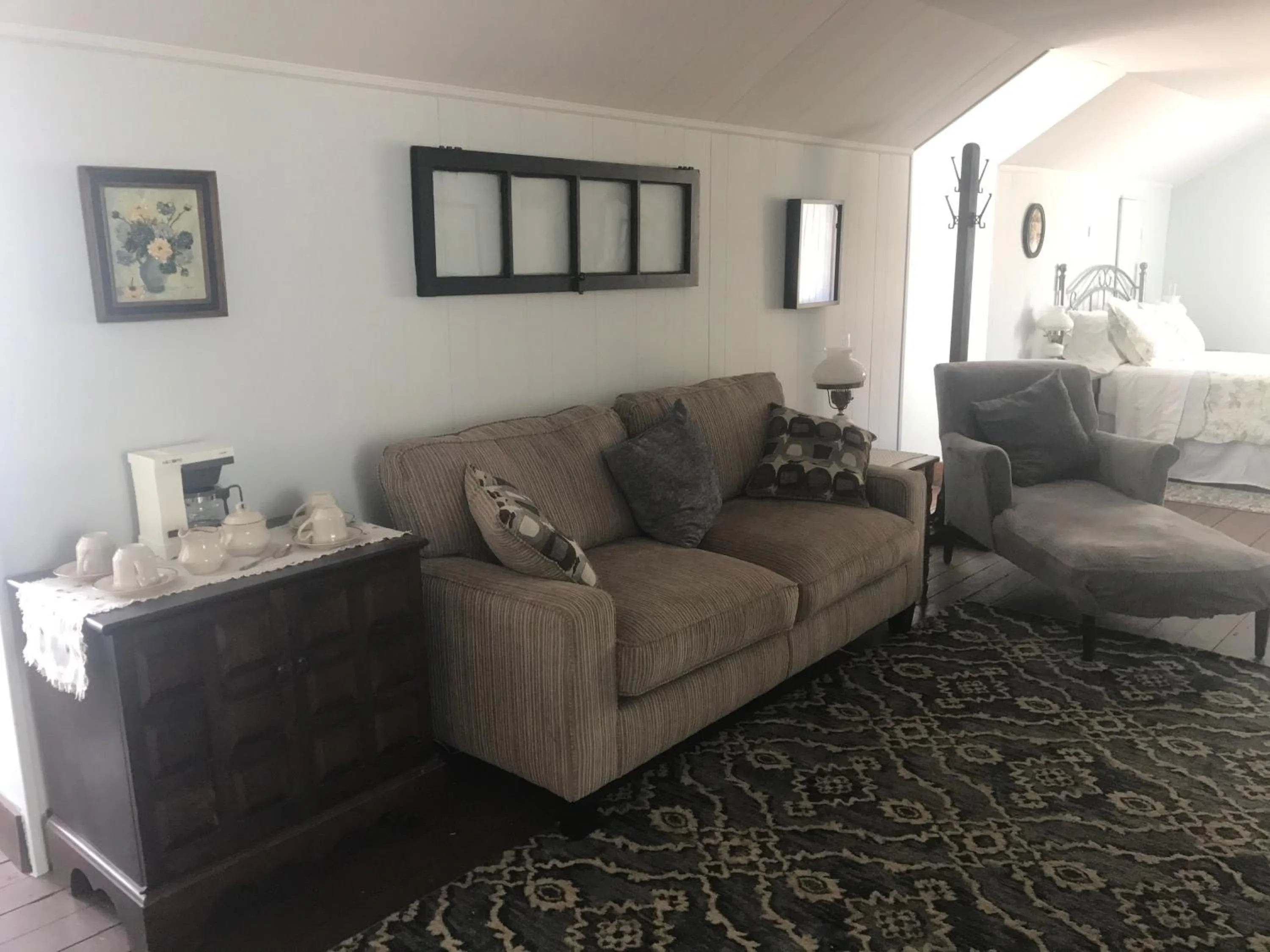 Bedroom in Riverboat Bed & Breakfast