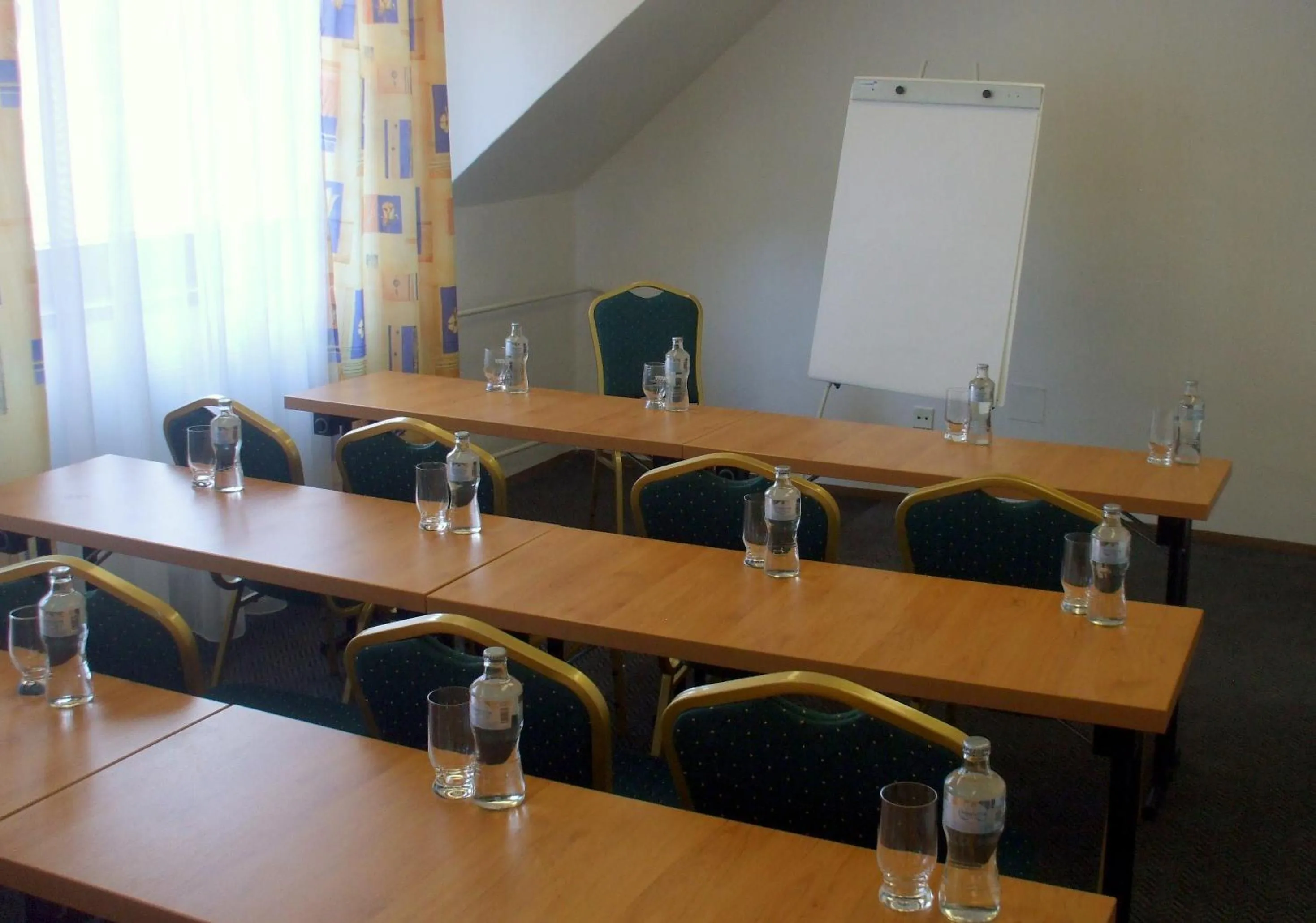 Business facilities in Hotel SOREA ĎUMBIER