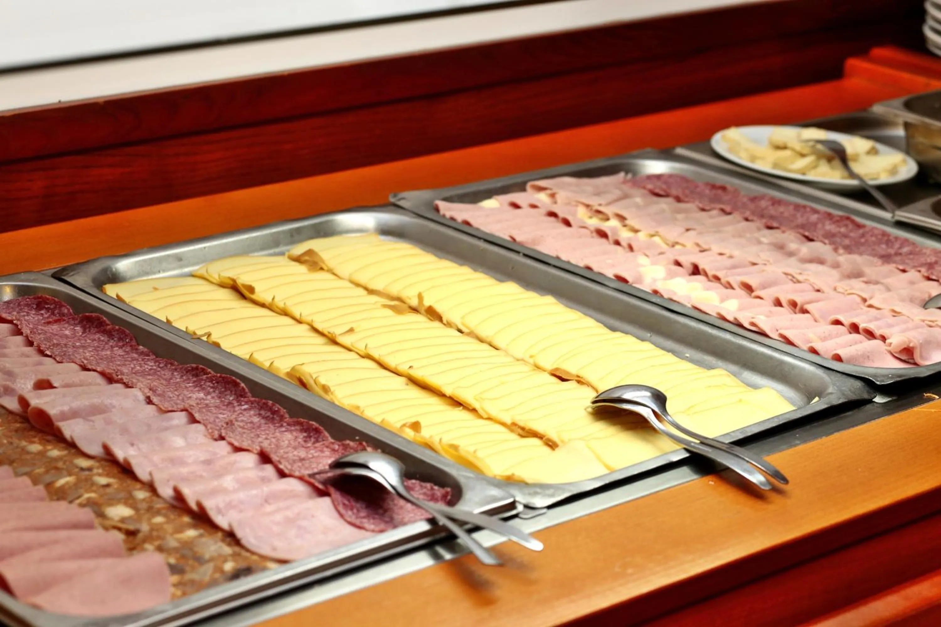 Food and drinks in Hotel SOREA ĎUMBIER