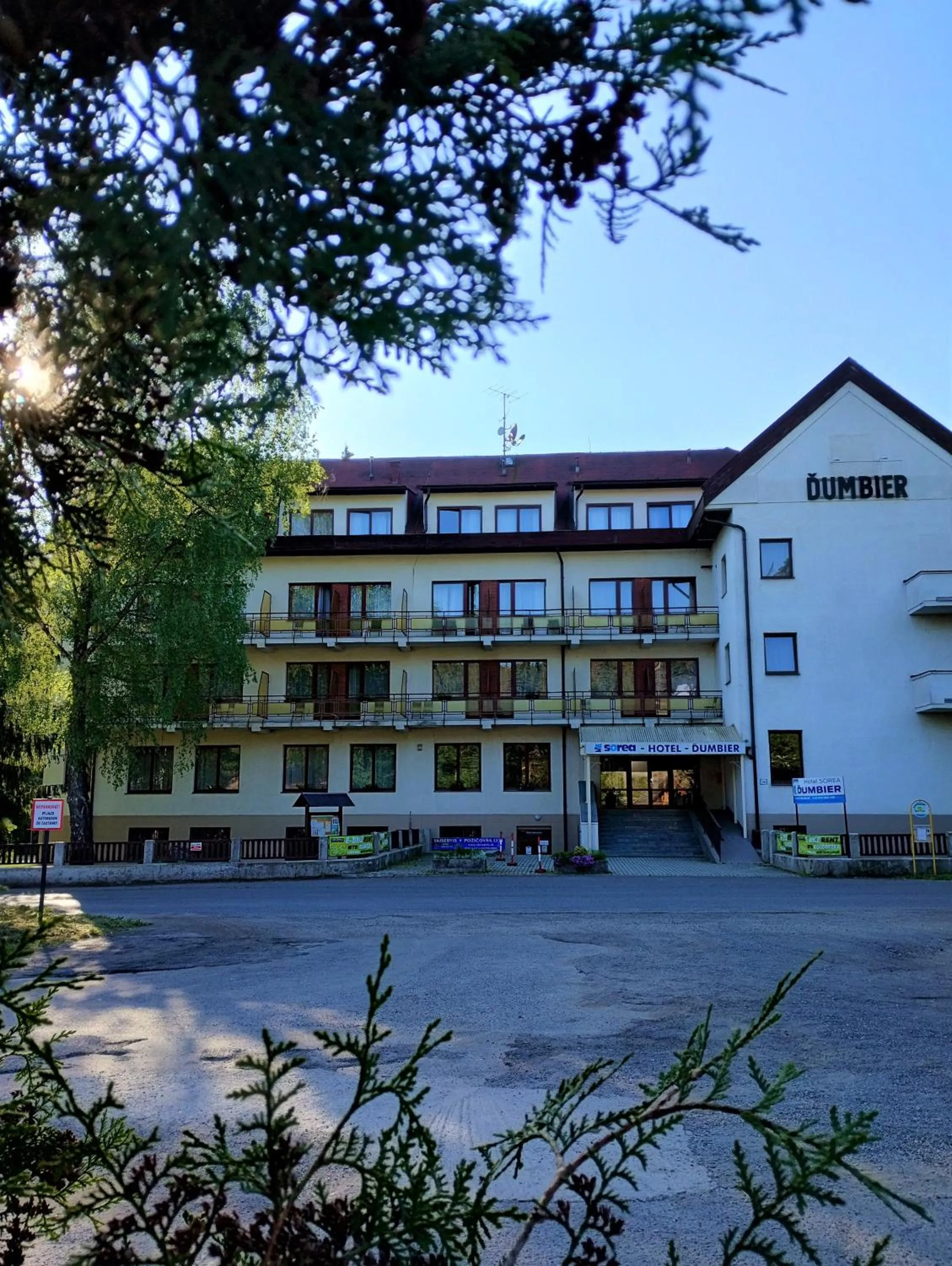 Property building in Hotel SOREA ĎUMBIER