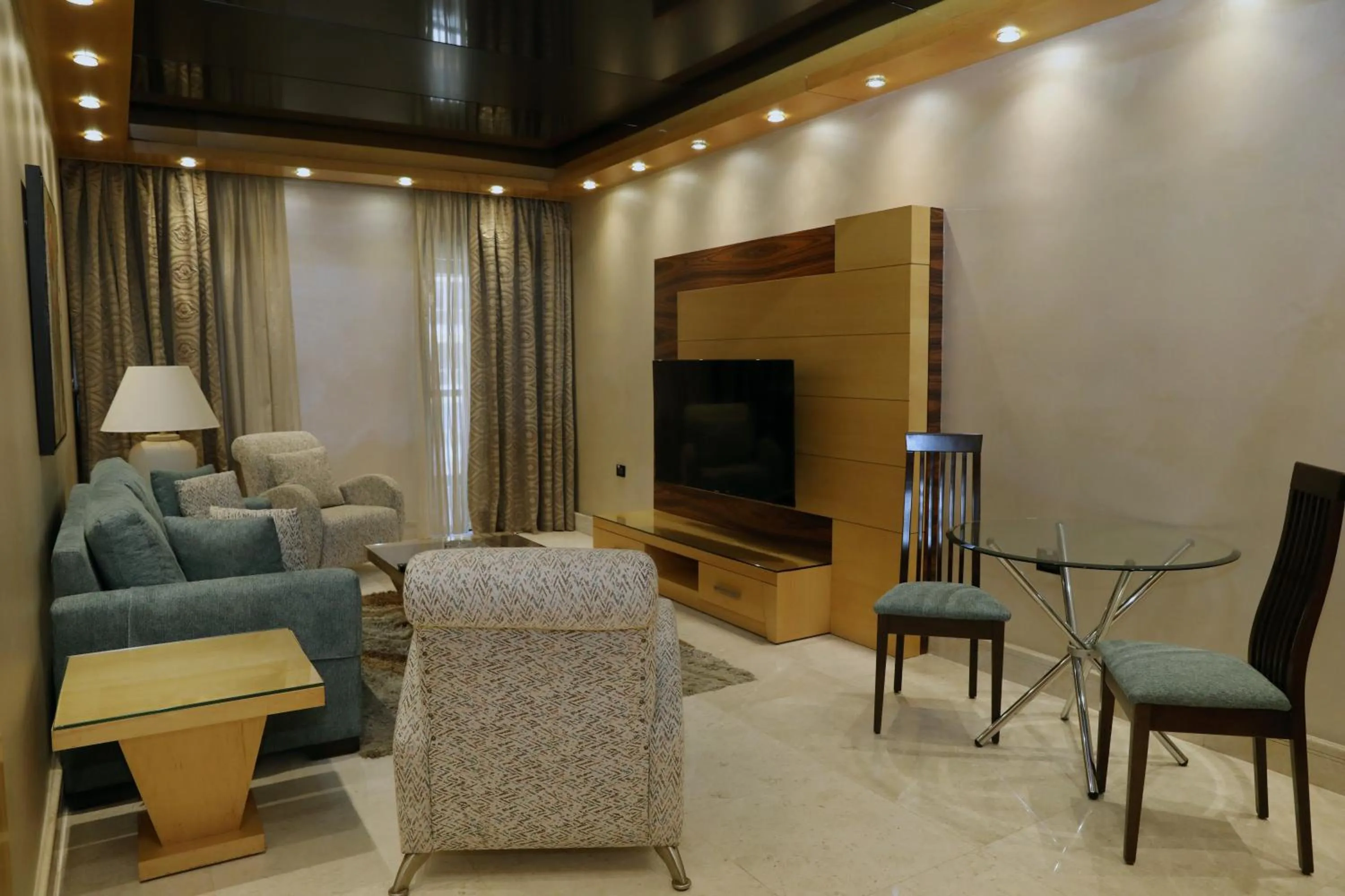 TV and multimedia in Lahoya Verdun