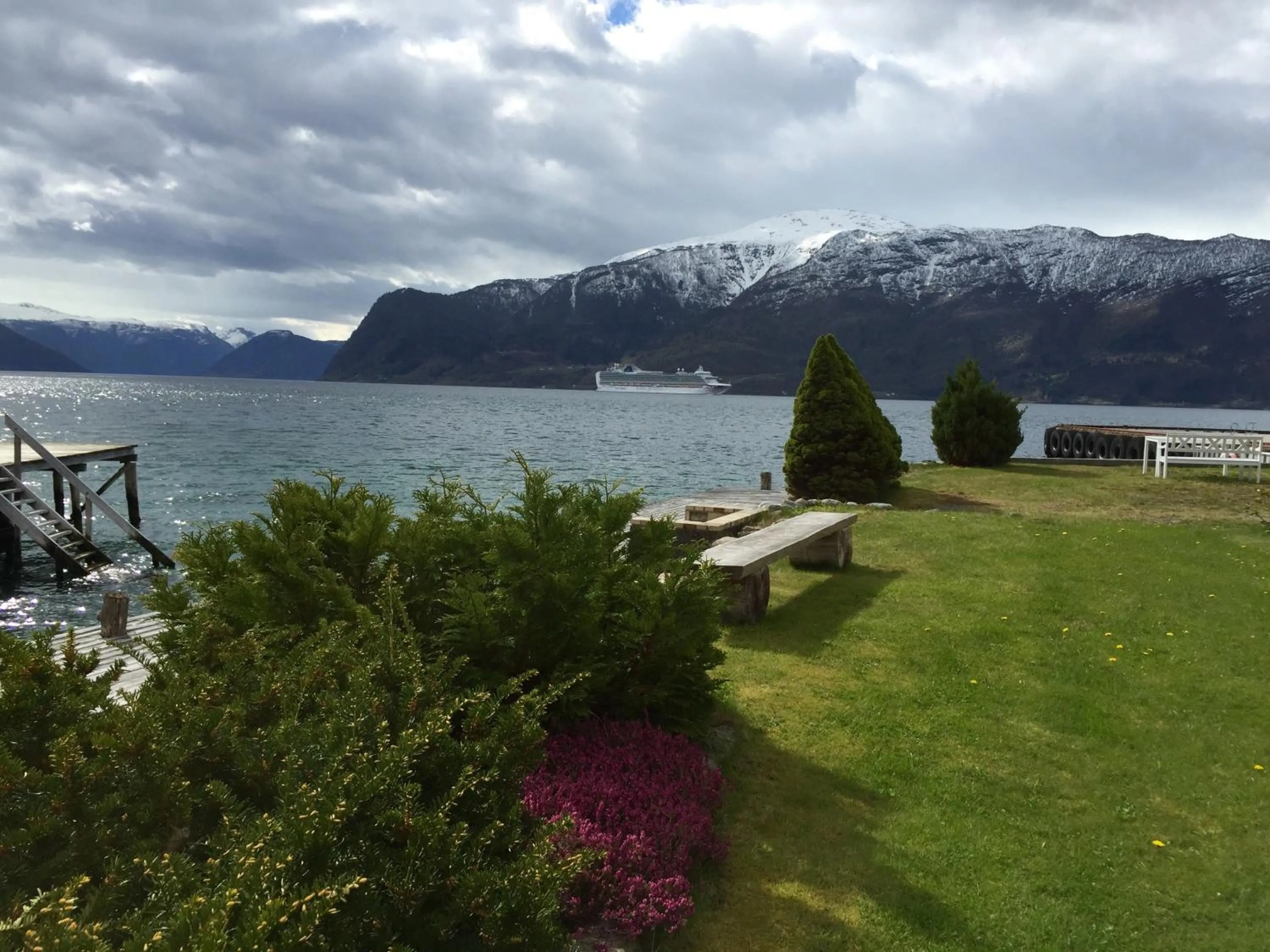 Off site in Leikanger Fjordhotel - Unike Hoteller