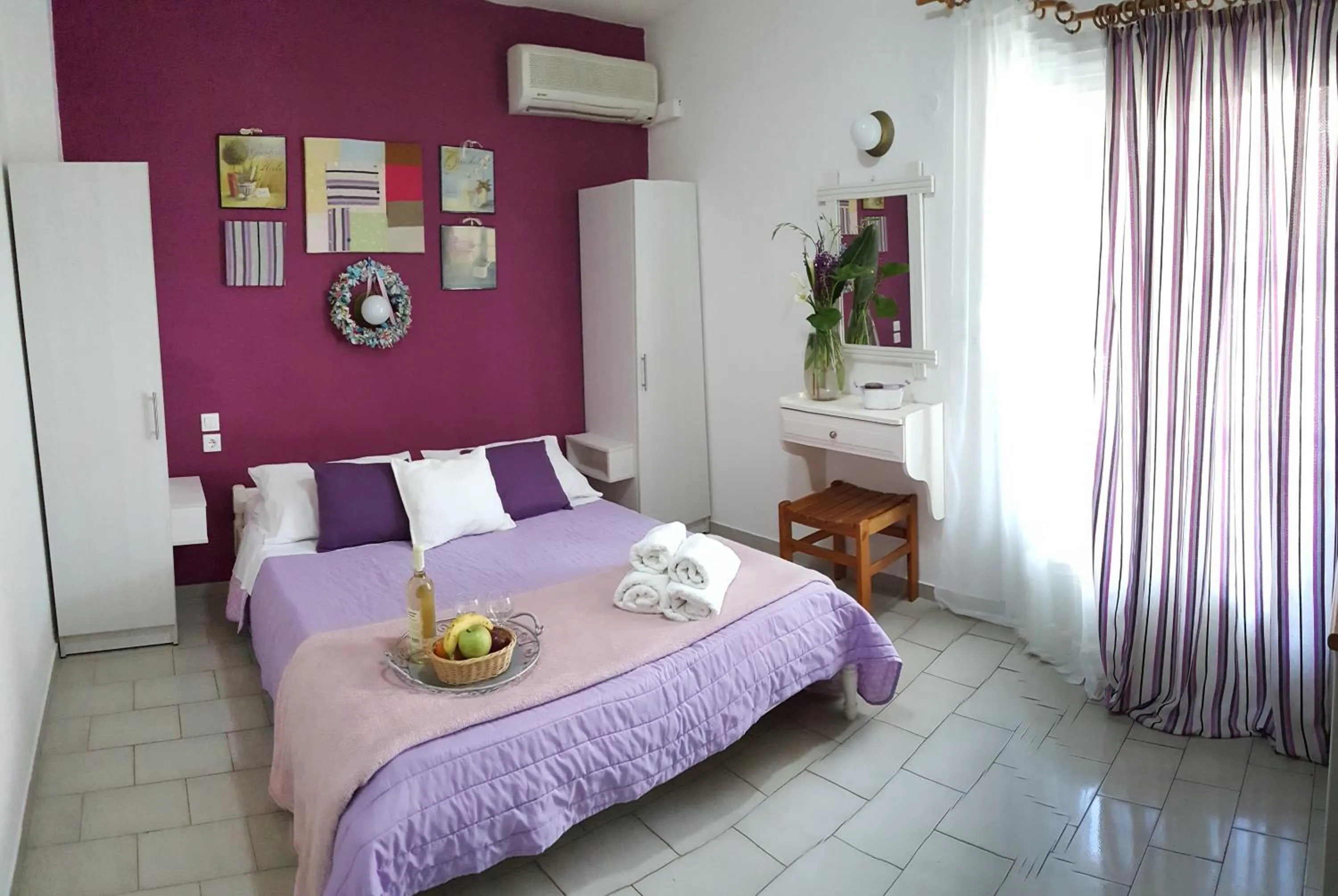 Garden view in Maistrali Studios