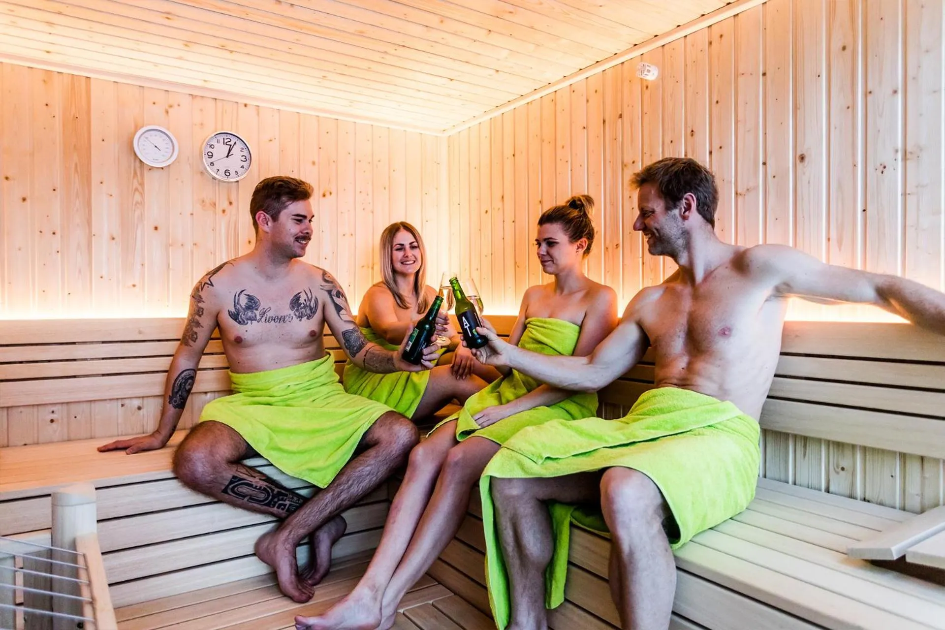 People in ALPENHOTEL TYROL - B&B - ADULTS ONLY - Alpines Lifestylehotel - BIO & Nachhaltig
