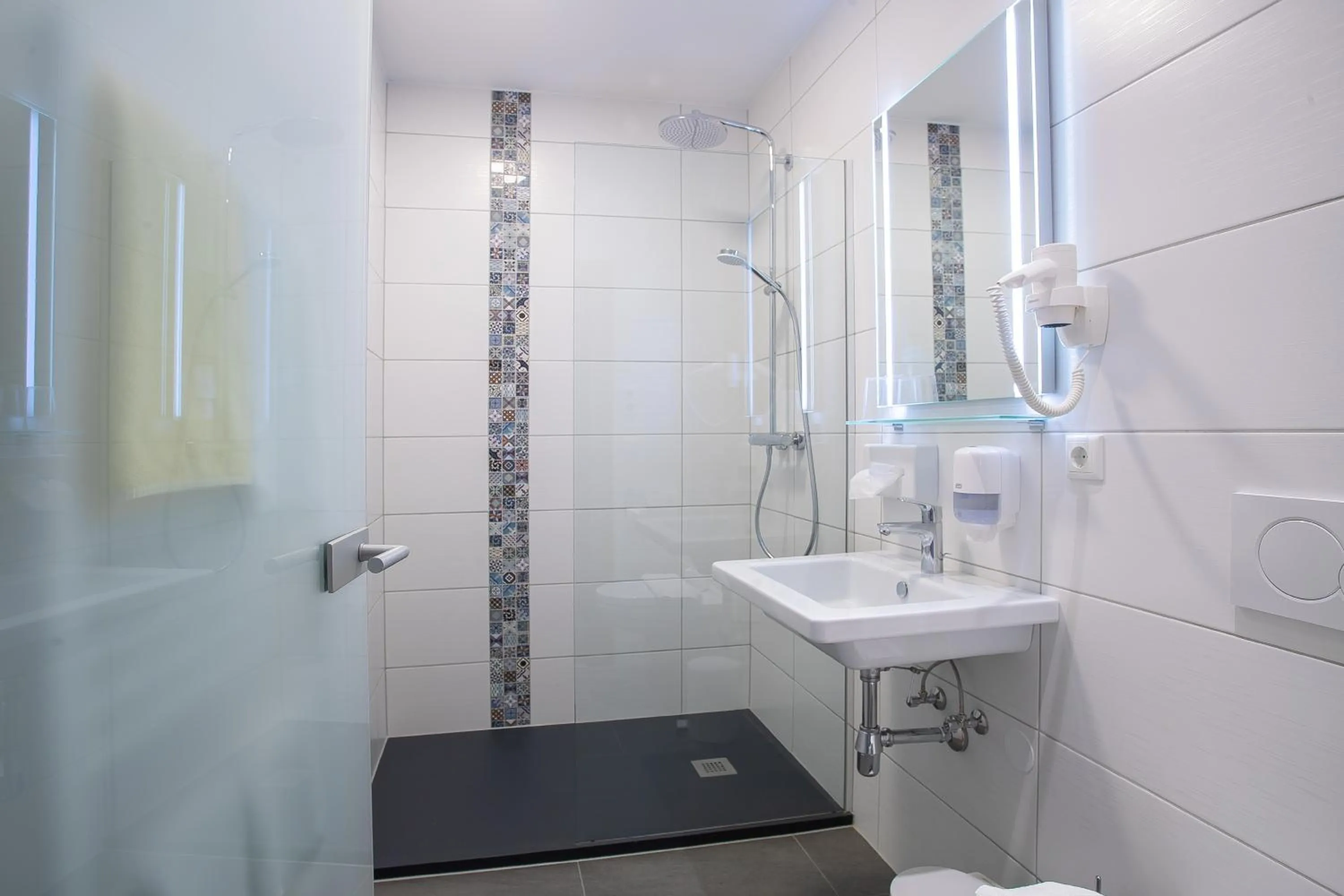 Bathroom in ALPENHOTEL TYROL - B&B - ADULTS ONLY - Alpines Lifestylehotel - BIO & Nachhaltig