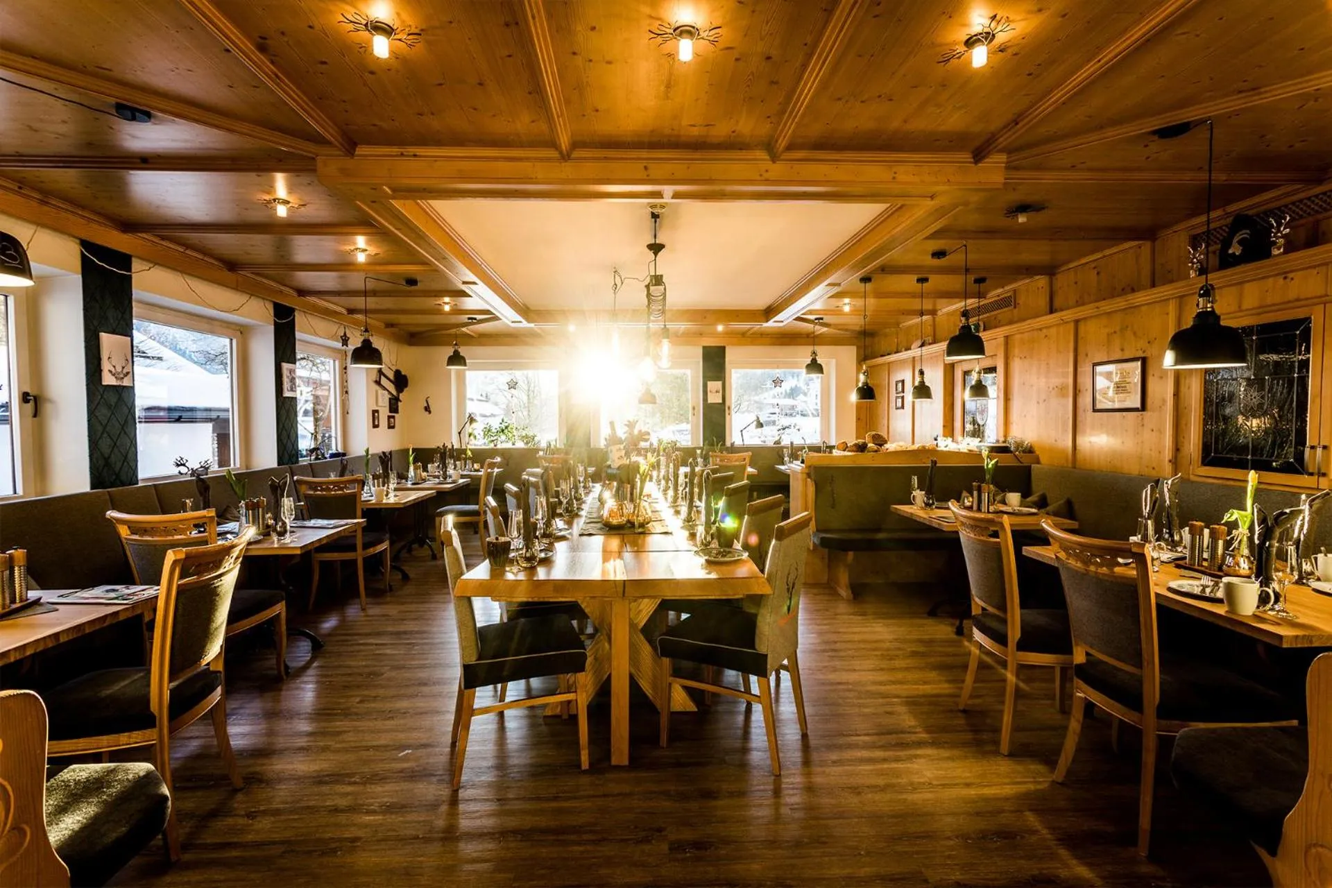 Restaurant/places to eat in ALPENHOTEL TYROL - B&B - ADULTS ONLY - Alpines Lifestylehotel - BIO & Nachhaltig