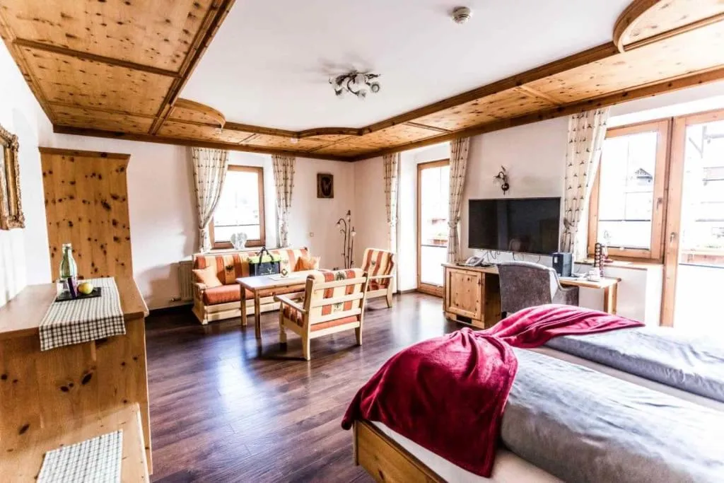 Bed in ALPENHOTEL TYROL - B&B - ADULTS ONLY - Alpines Lifestylehotel - BIO & Nachhaltig