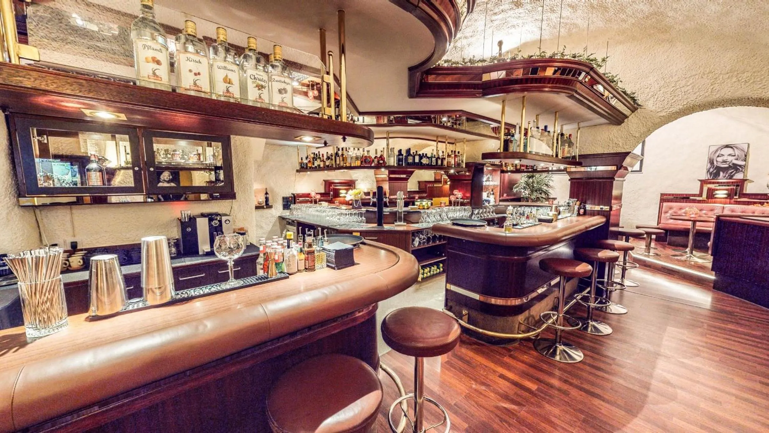 Lounge or bar in Schweizerhof