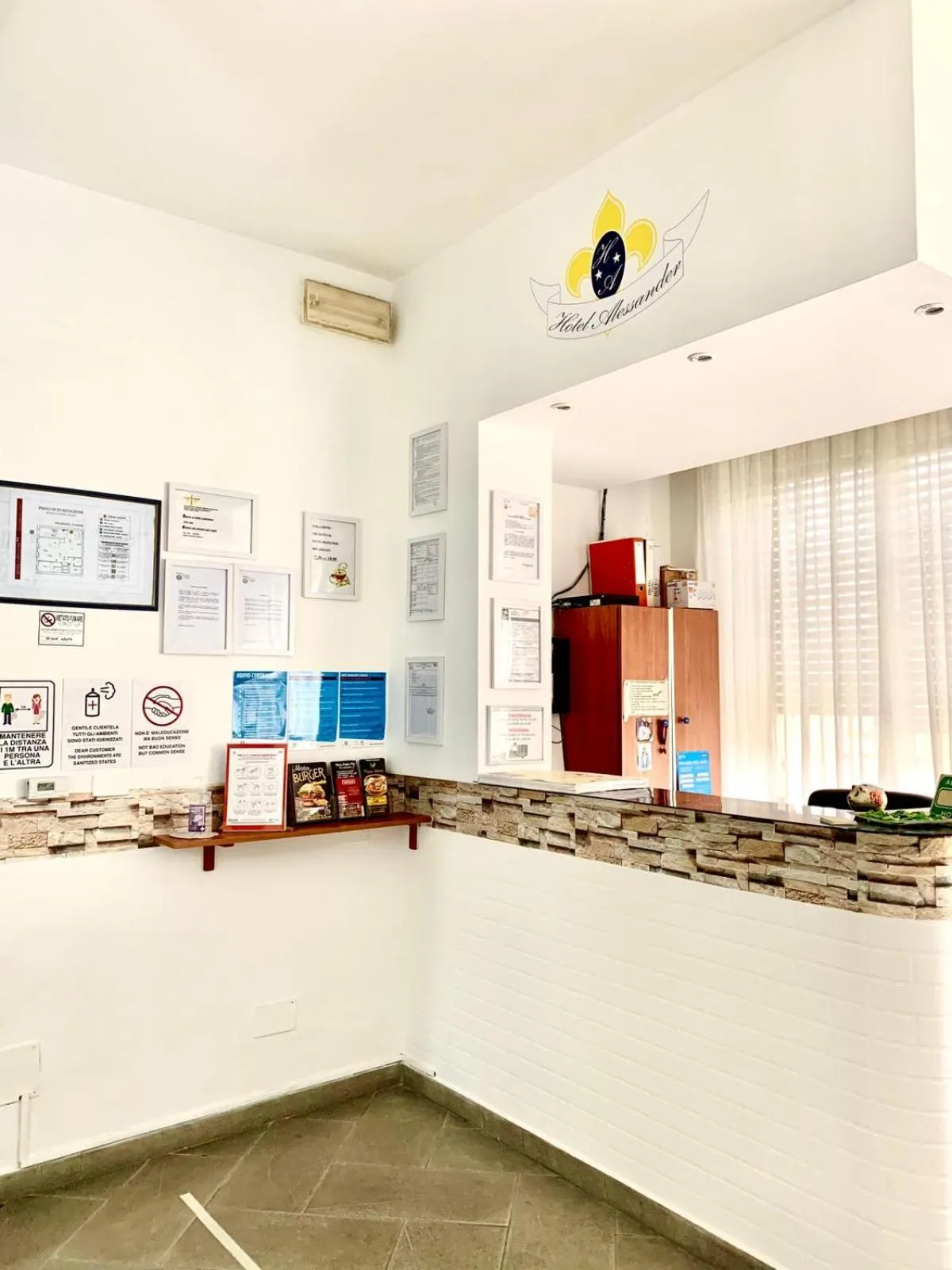 Lobby or reception in Hotel Alessander