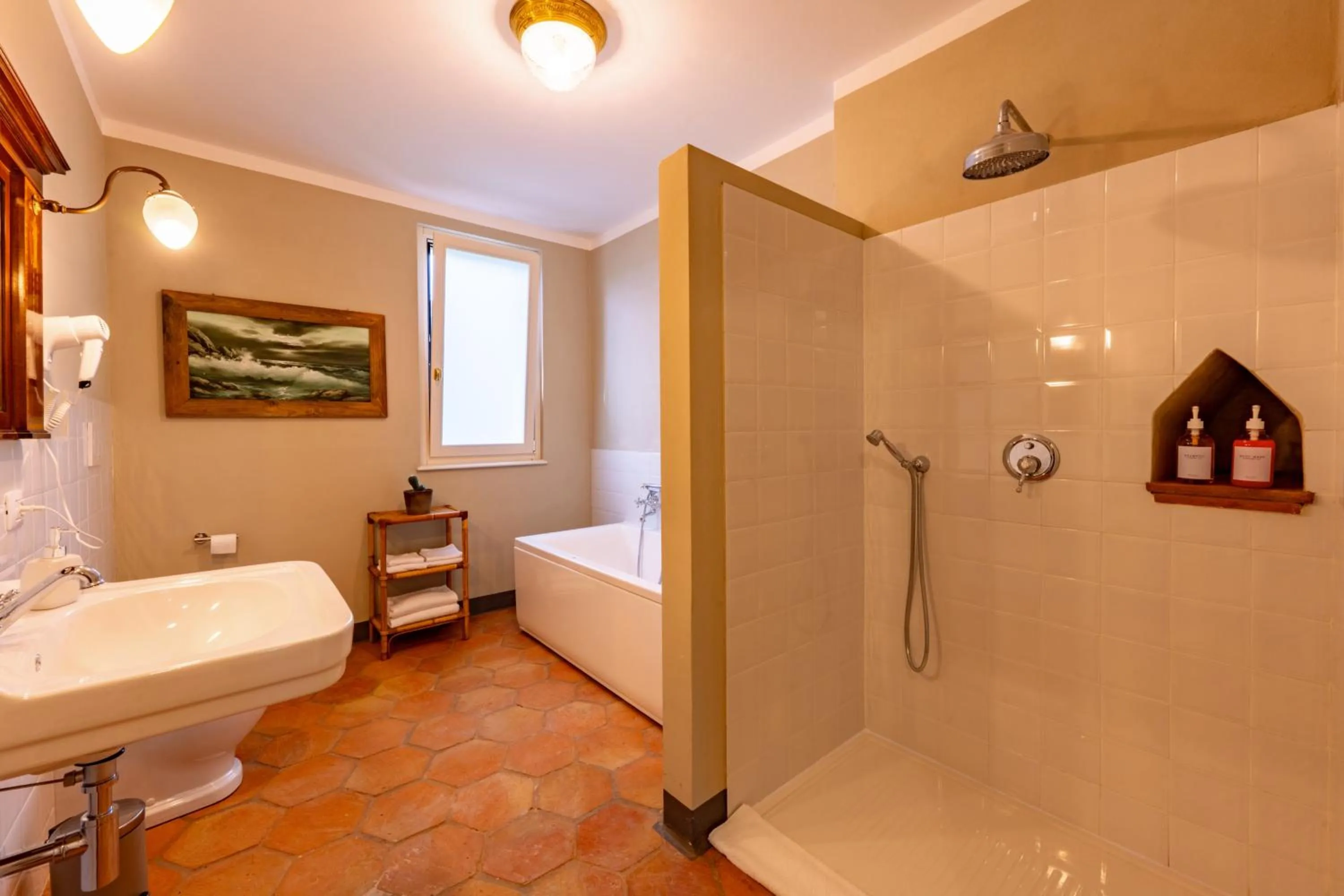 Shower in Villa Bricco dei Cogni