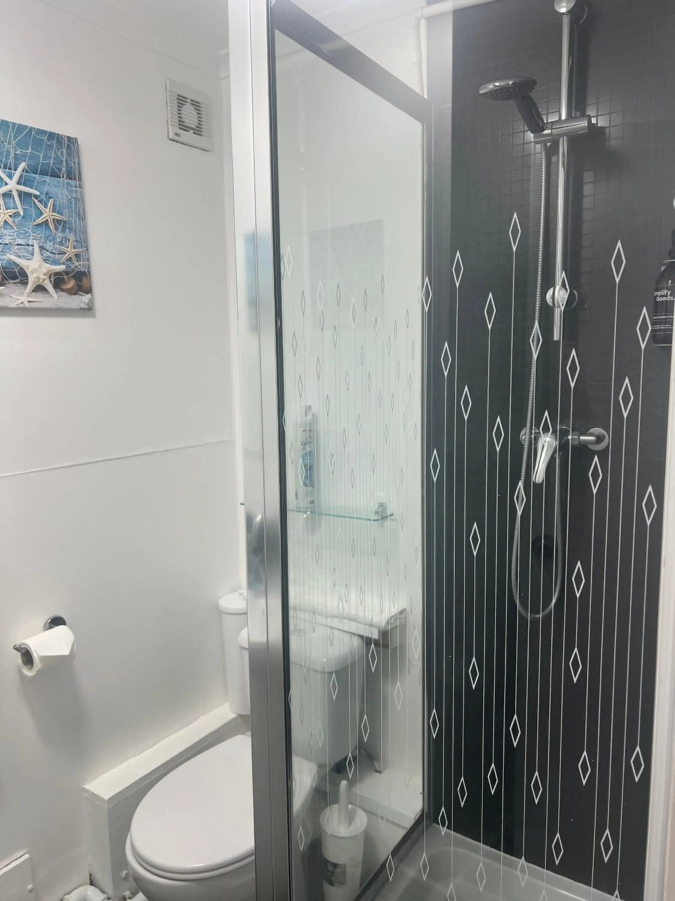 Bathroom in Duke of Buckingham