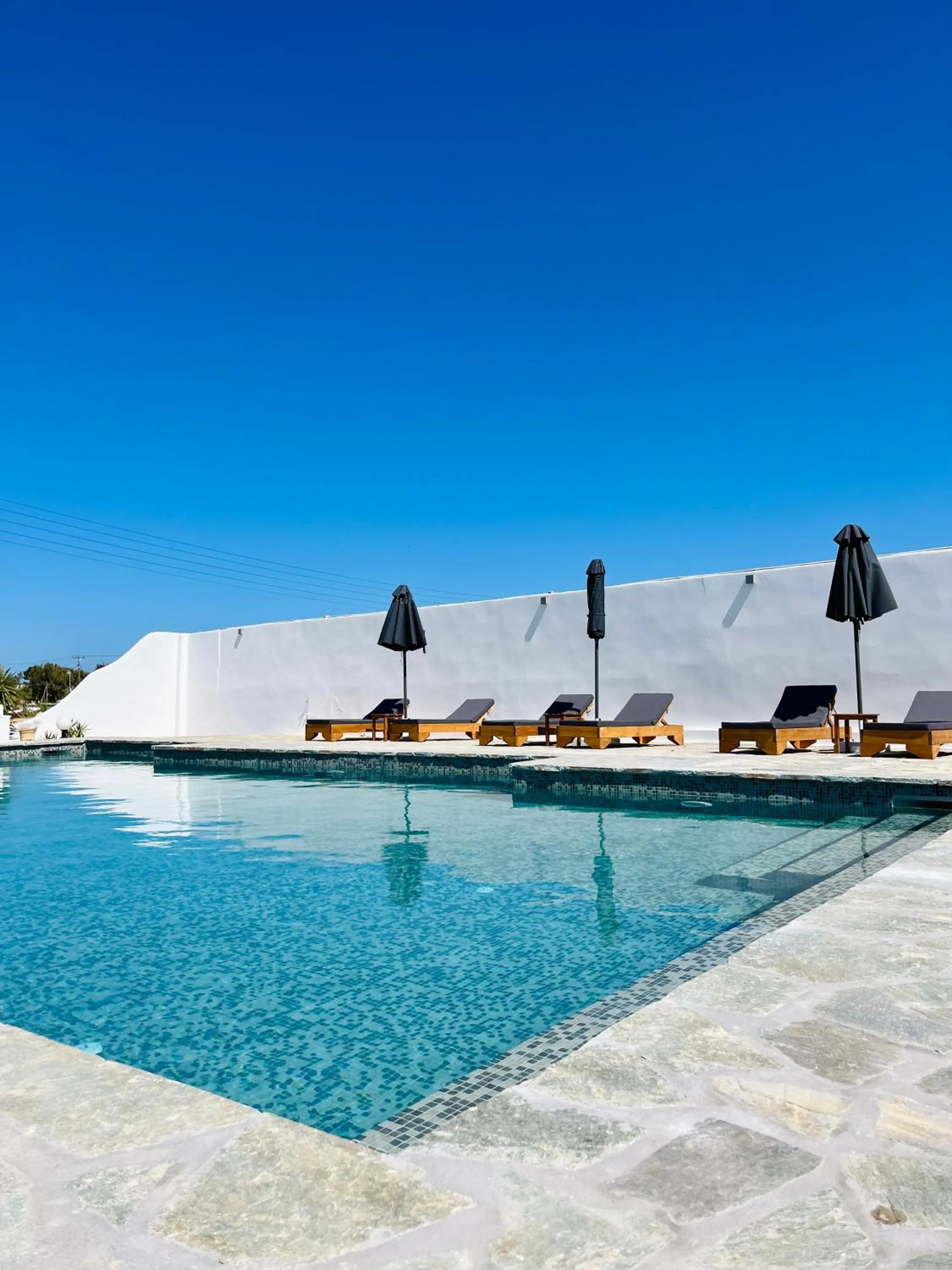 Swimming pool in Fikas Hotel