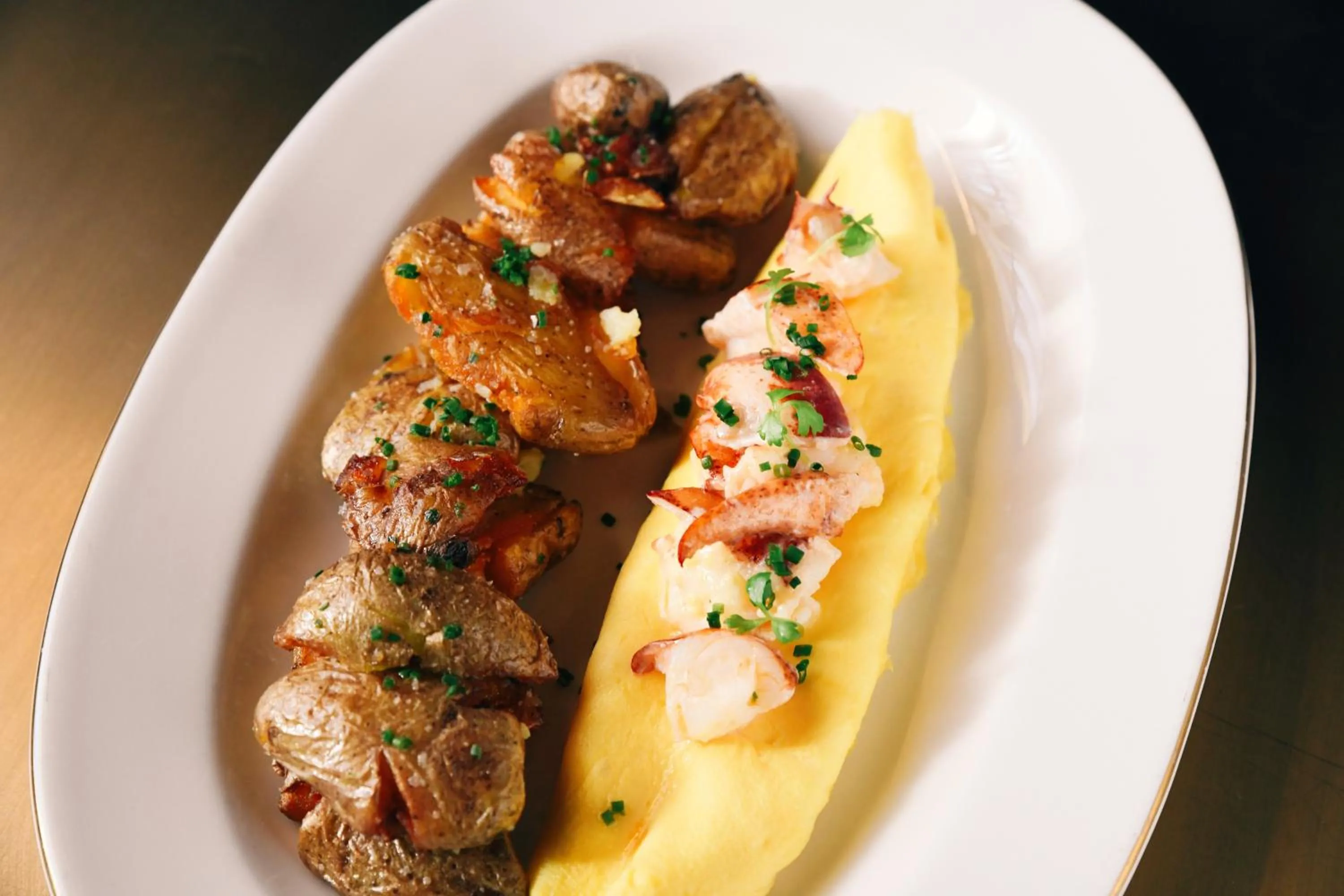 Breakfast in Hotel Savoy Kansas City, Tapestry Collection by Hilton