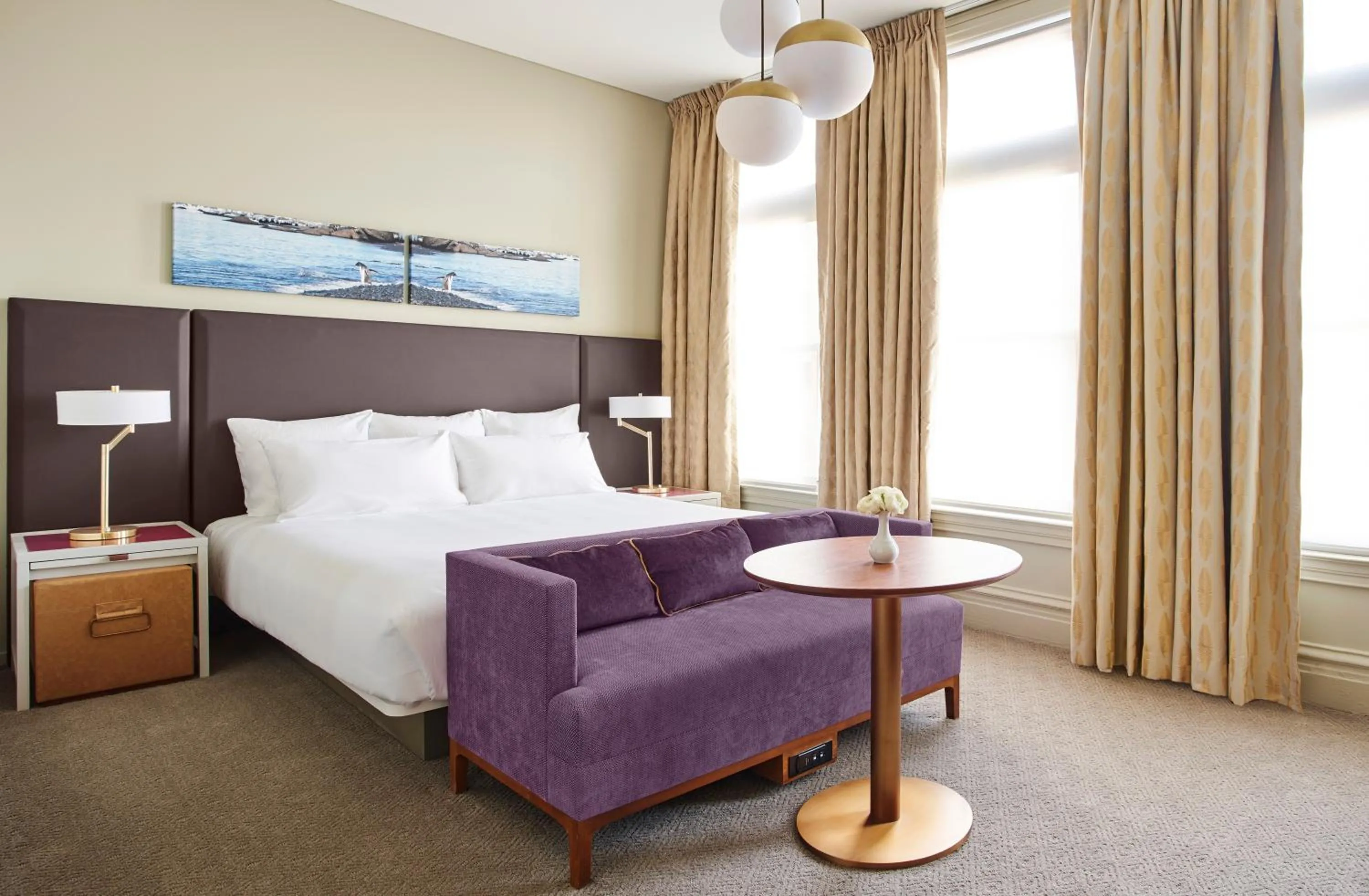 Photo of the whole room, Bed in Hotel Savoy Kansas City, Tapestry Collection by Hilton