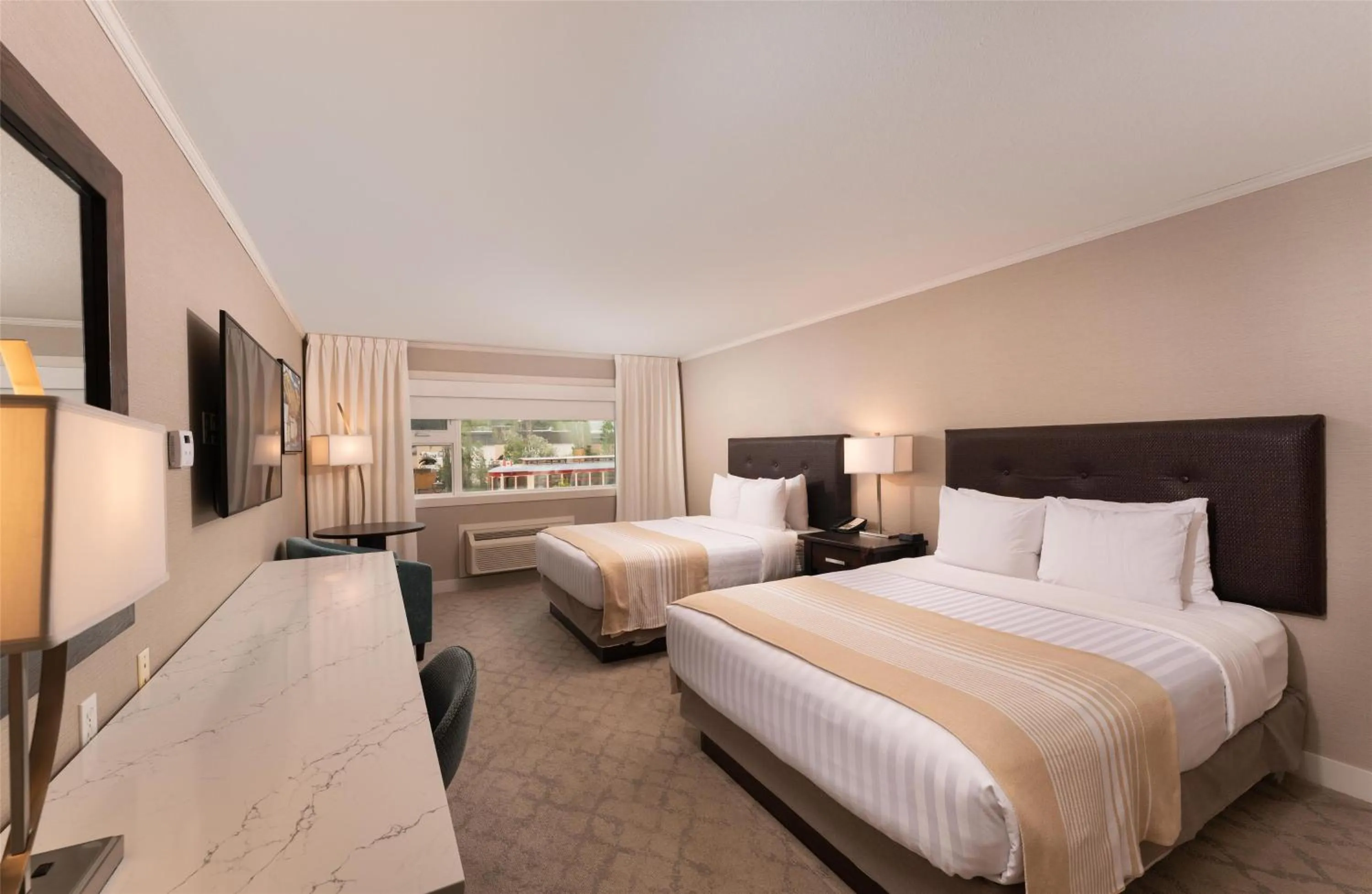 Bedroom, Bed in Prestige Lakeside Resort, WorldHotels Elite