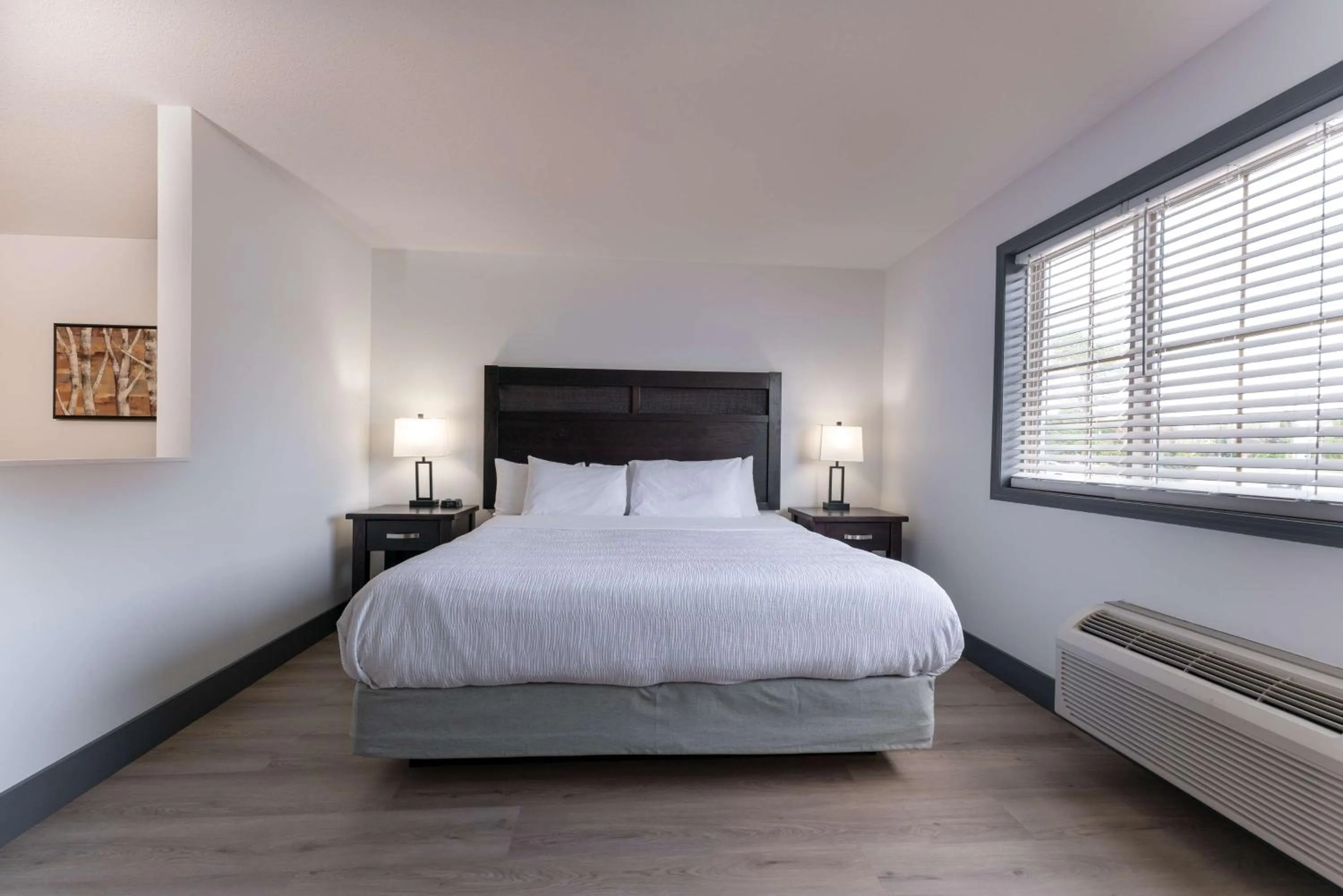 Photo of the whole room, Bed in Prestige Rocky Mountain Resort Cranbrook, WorldHotels Crafted