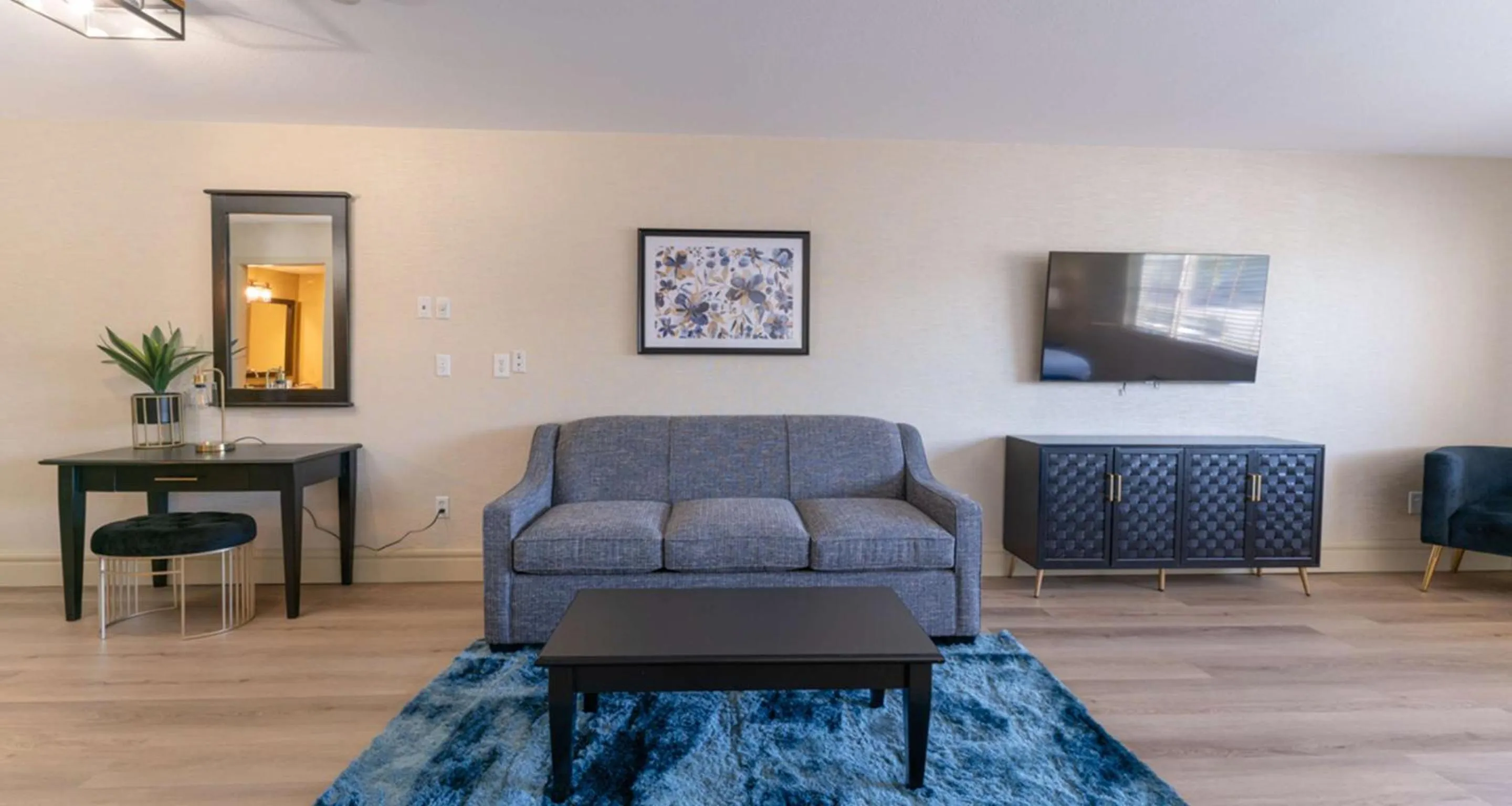 Photo of the whole room in Prestige Rocky Mountain Resort Cranbrook, WorldHotels Crafted