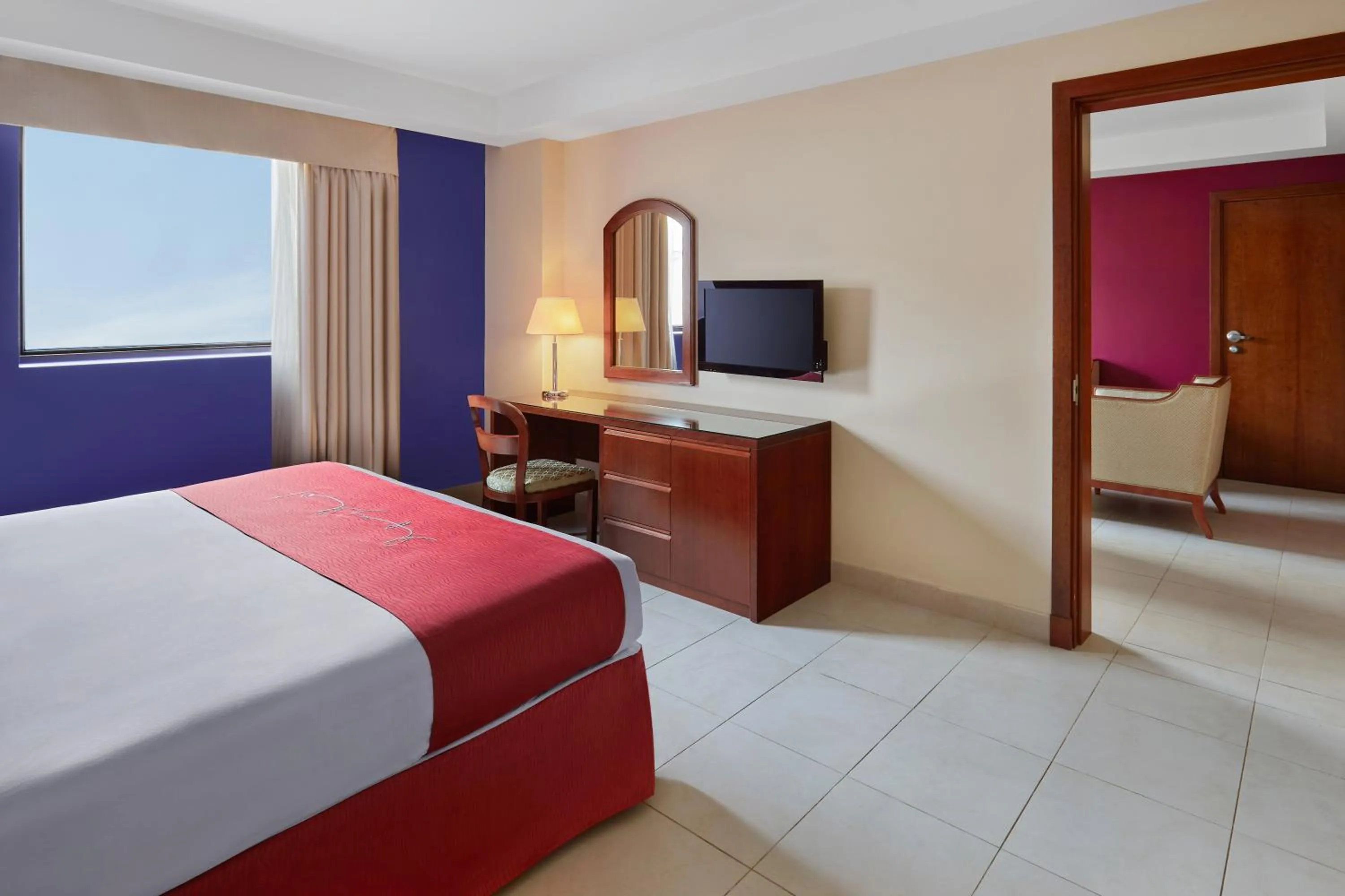 Bedroom, Bed in Makarem Al Bait Al Azizia Hotel