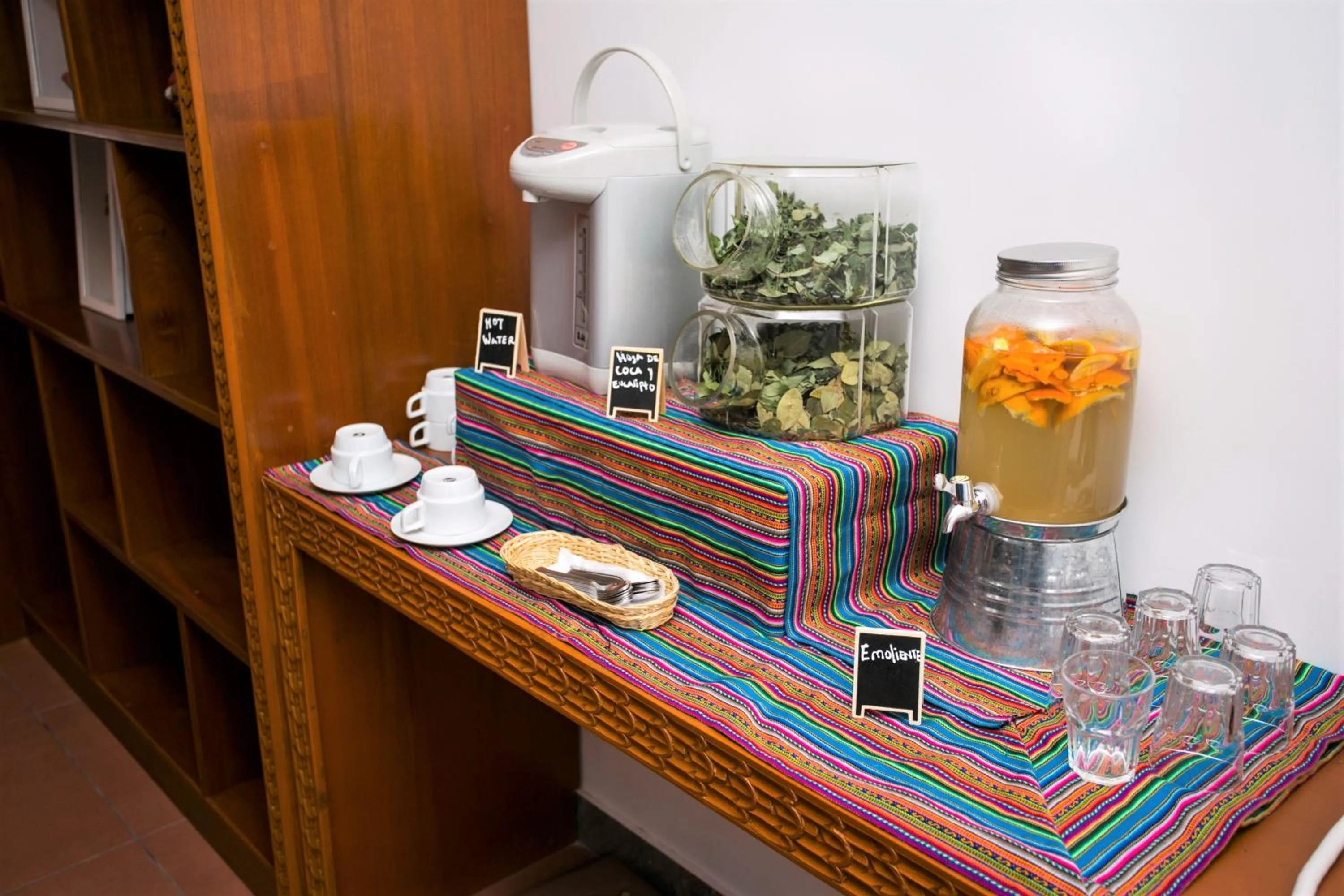 Non alcoholic drinks in Atoq San Blas Hotel