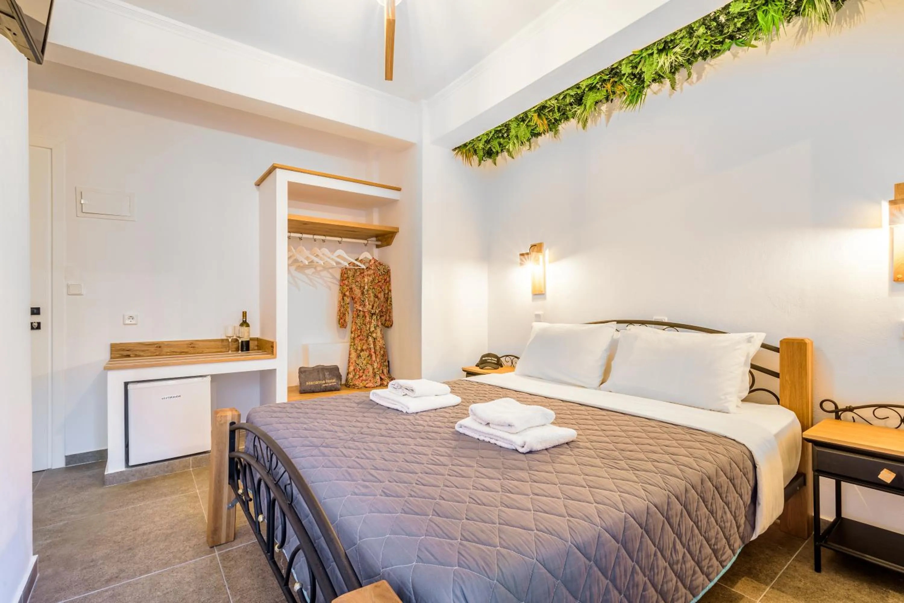 Bed in Marianna Hotel