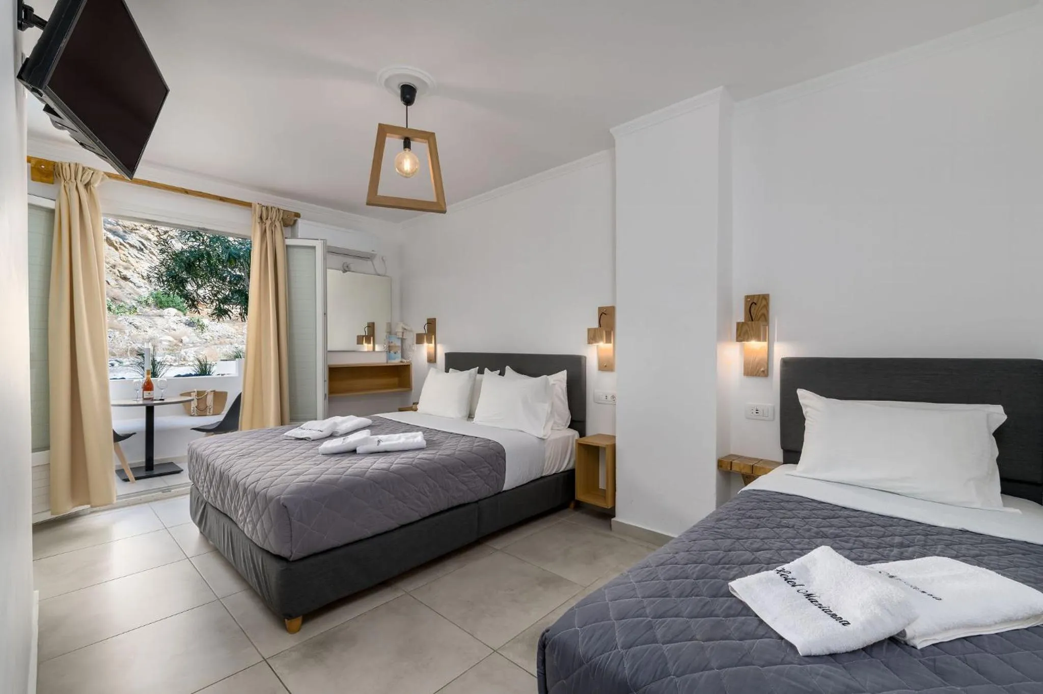 Photo of the whole room, Bed in Marianna Hotel