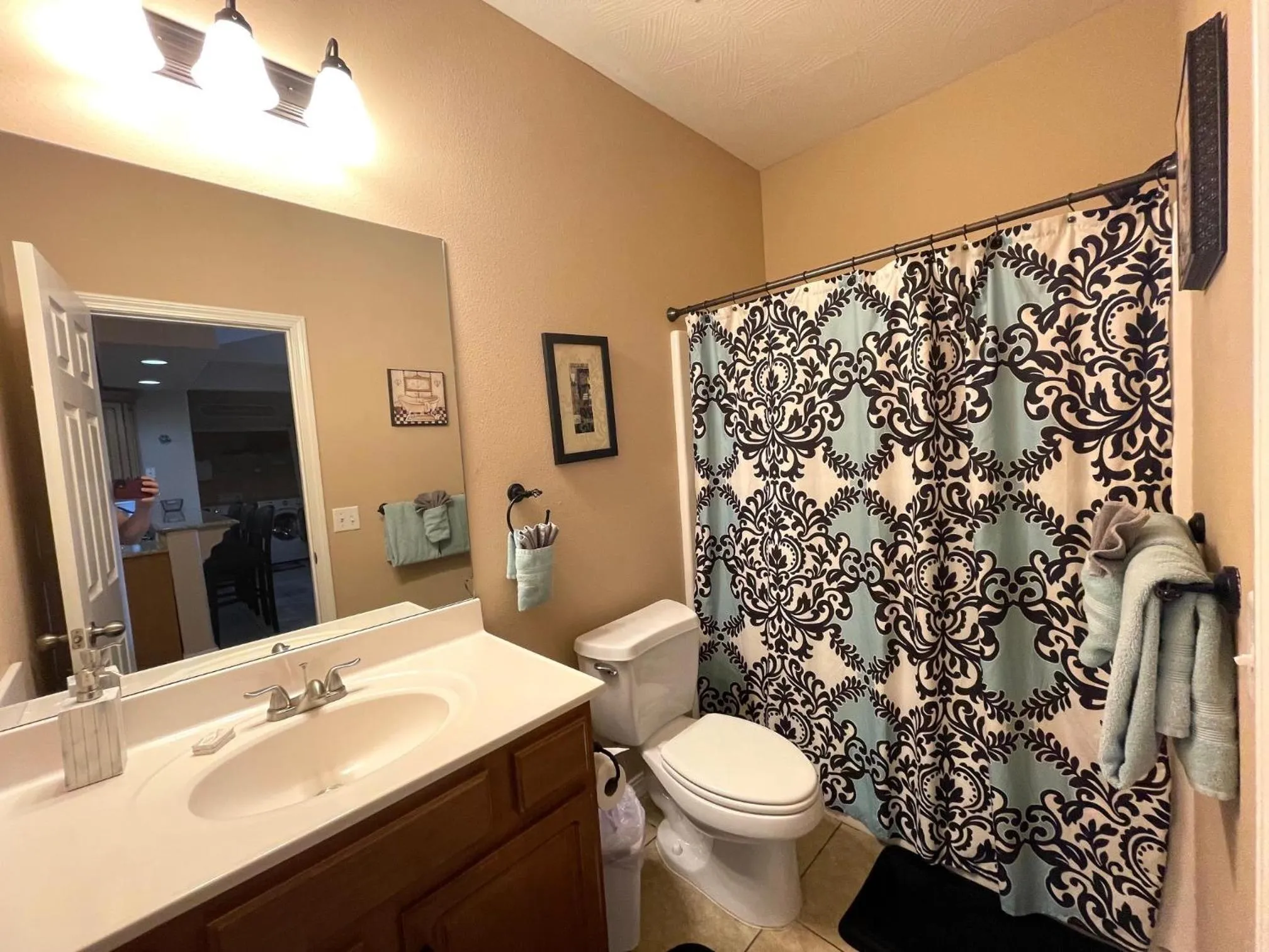 Shower in Rockwood Condos on Table Rock Lake With Boat Slips