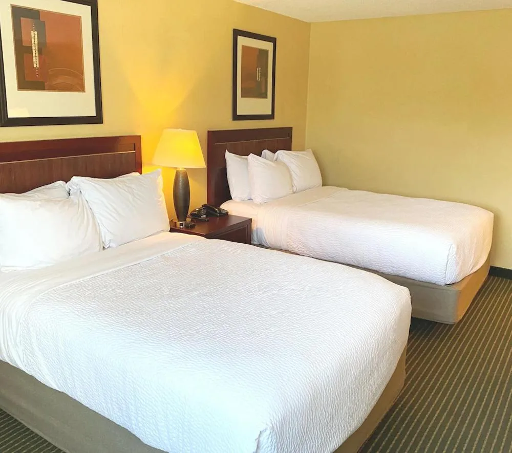 Bedroom, Bed in Quality Inn West Lafayette - University Area