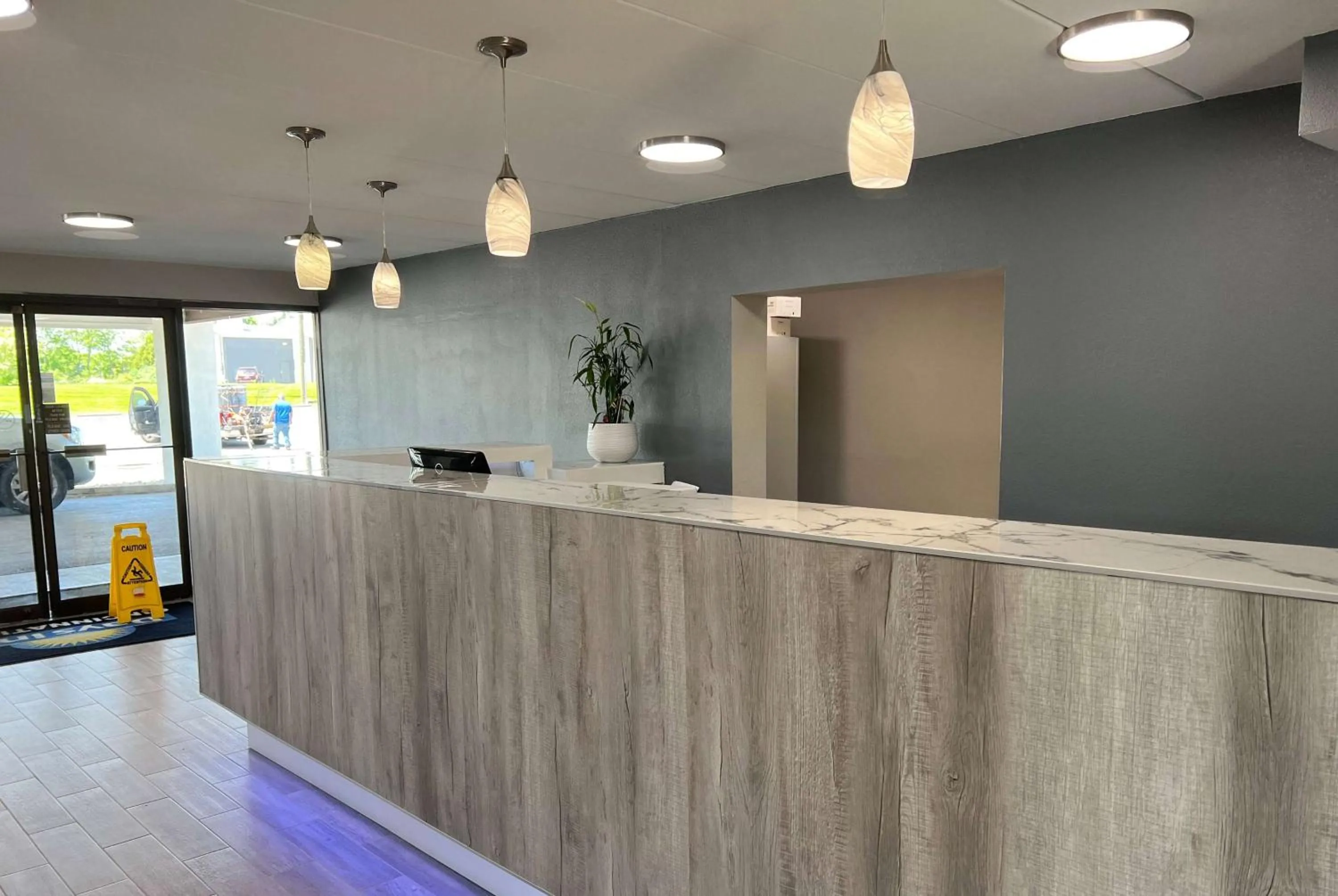 Lobby or reception in Days Inn by Wyndham Cincinnati East