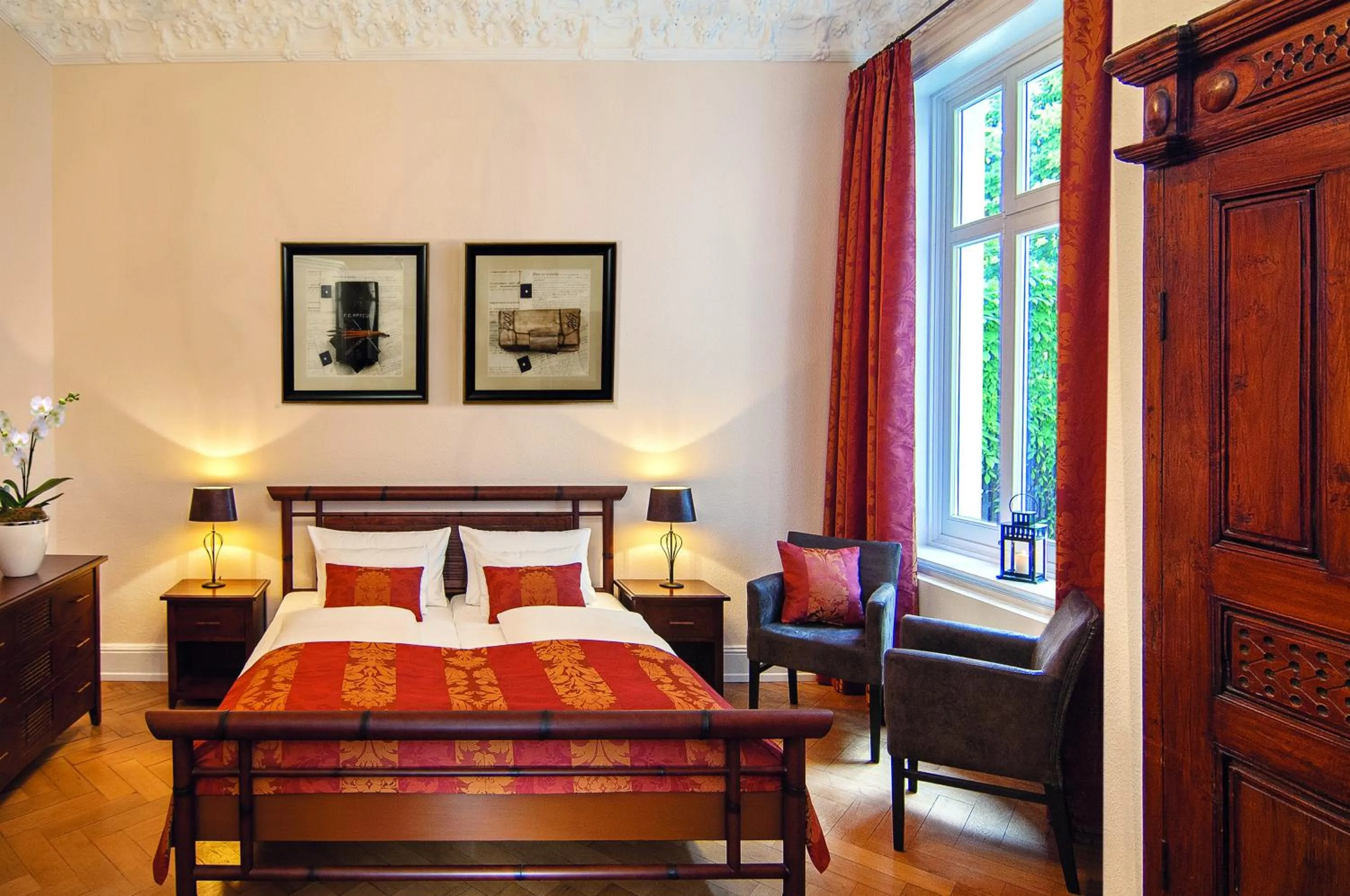 Photo of the whole room, Bed in Hotel Miramar