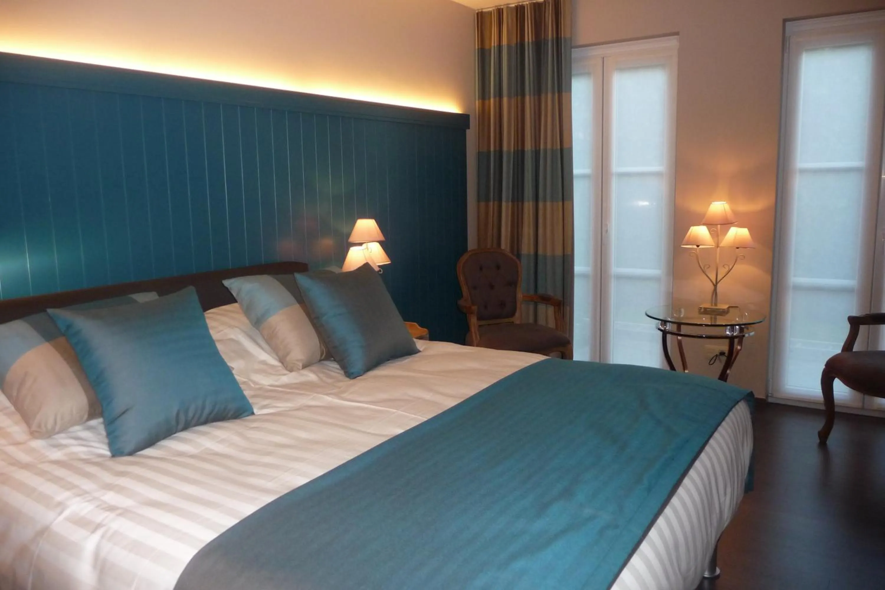 Photo of the whole room, Bed in B&B Riche Terre