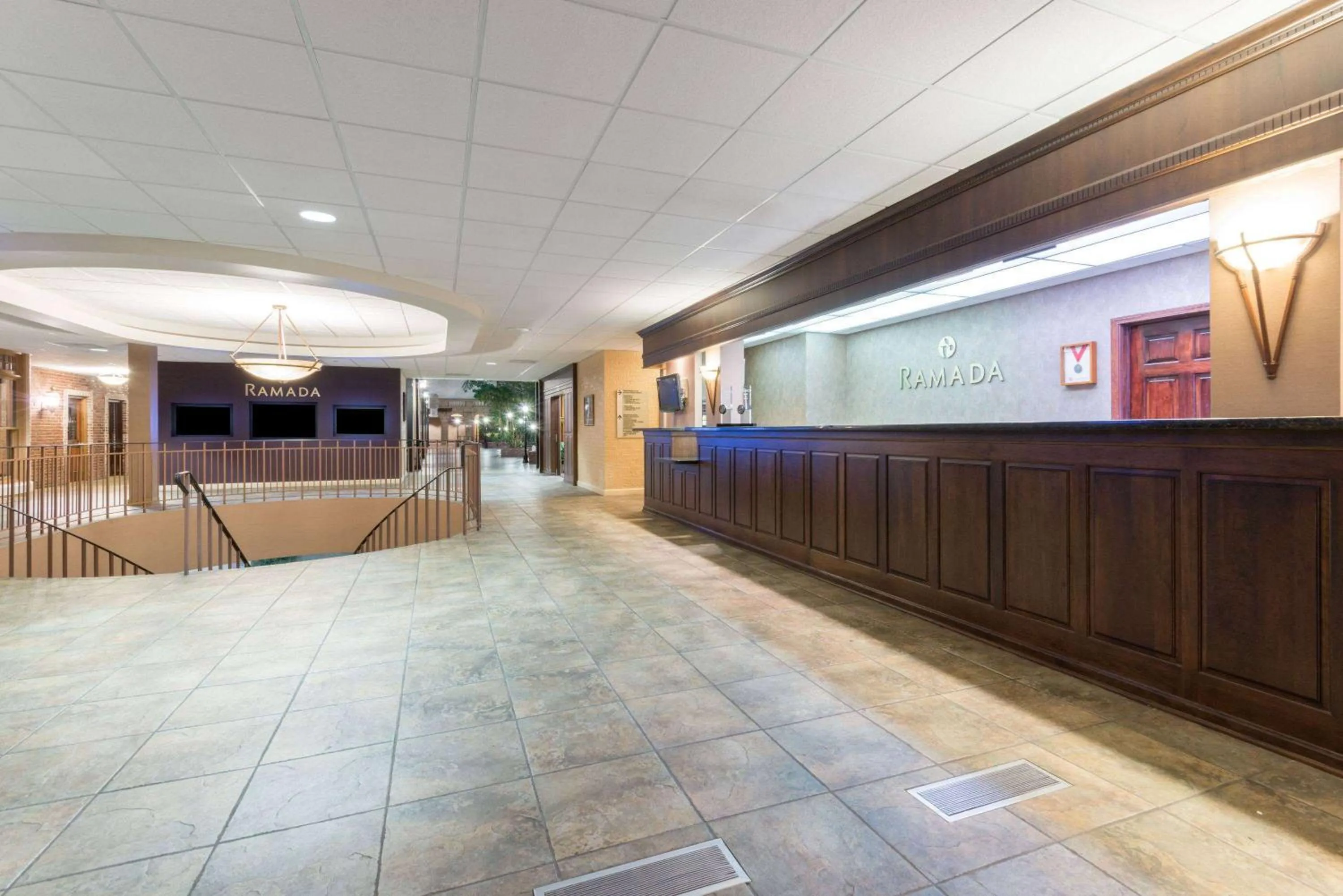 Lobby or reception in Ramada by Wyndham Topeka Downtown Hotel & Convention Center