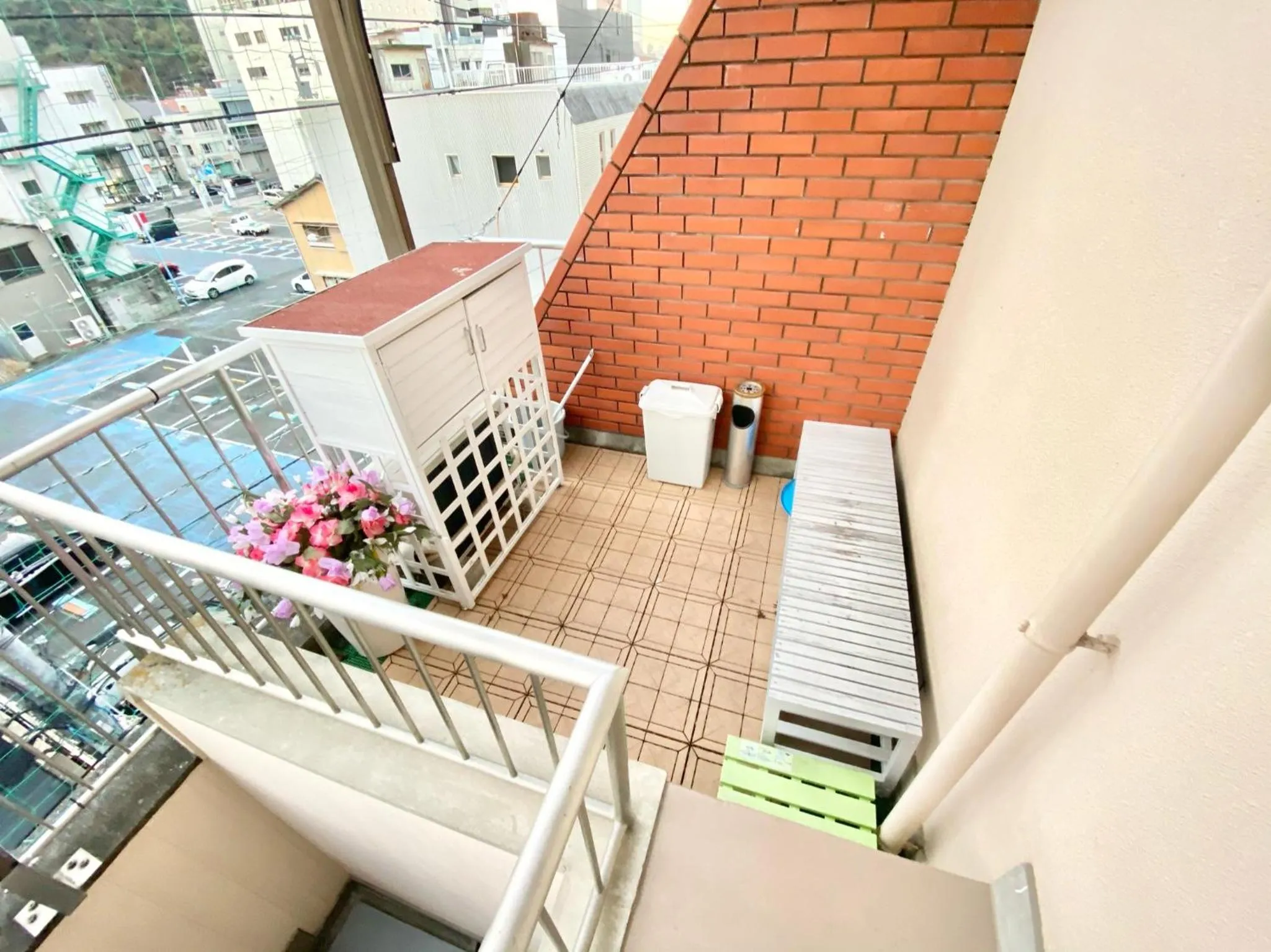Balcony/Terrace in GuestHouse017徳島個室 飲食街中心 阿波踊り会館7分 文理&徳島大学 アスティとくしま車8分
