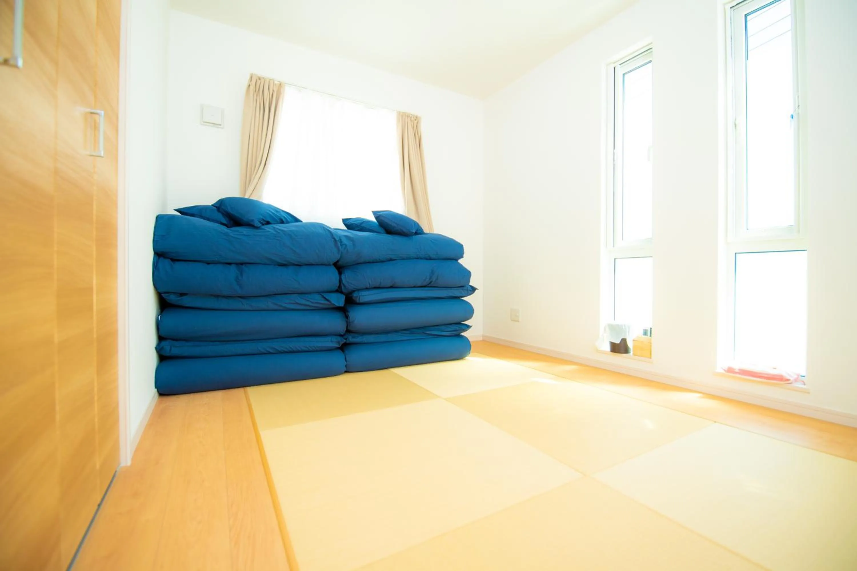 Bed in Kourijima L'hotels