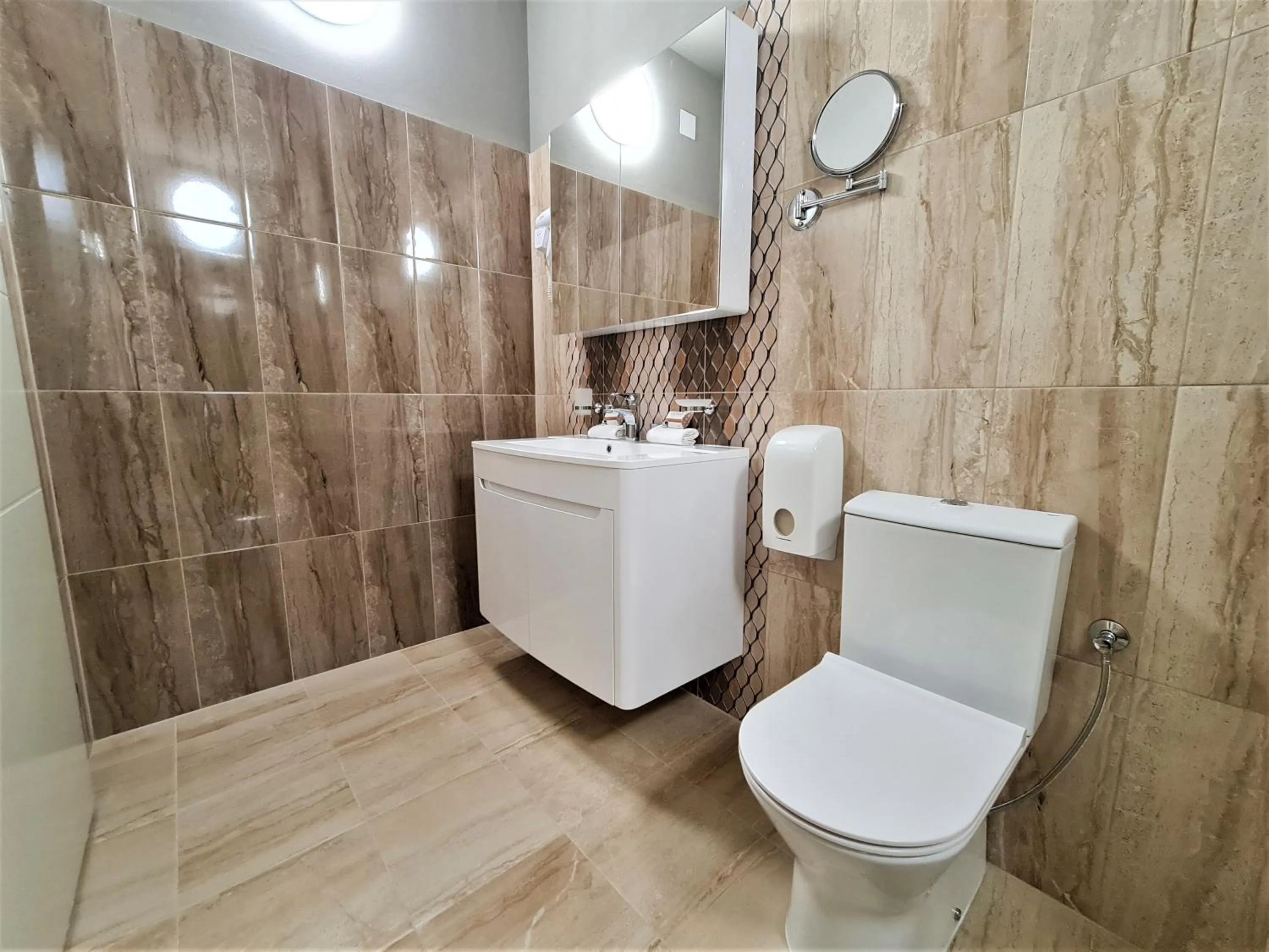 Bathroom in River Lodge