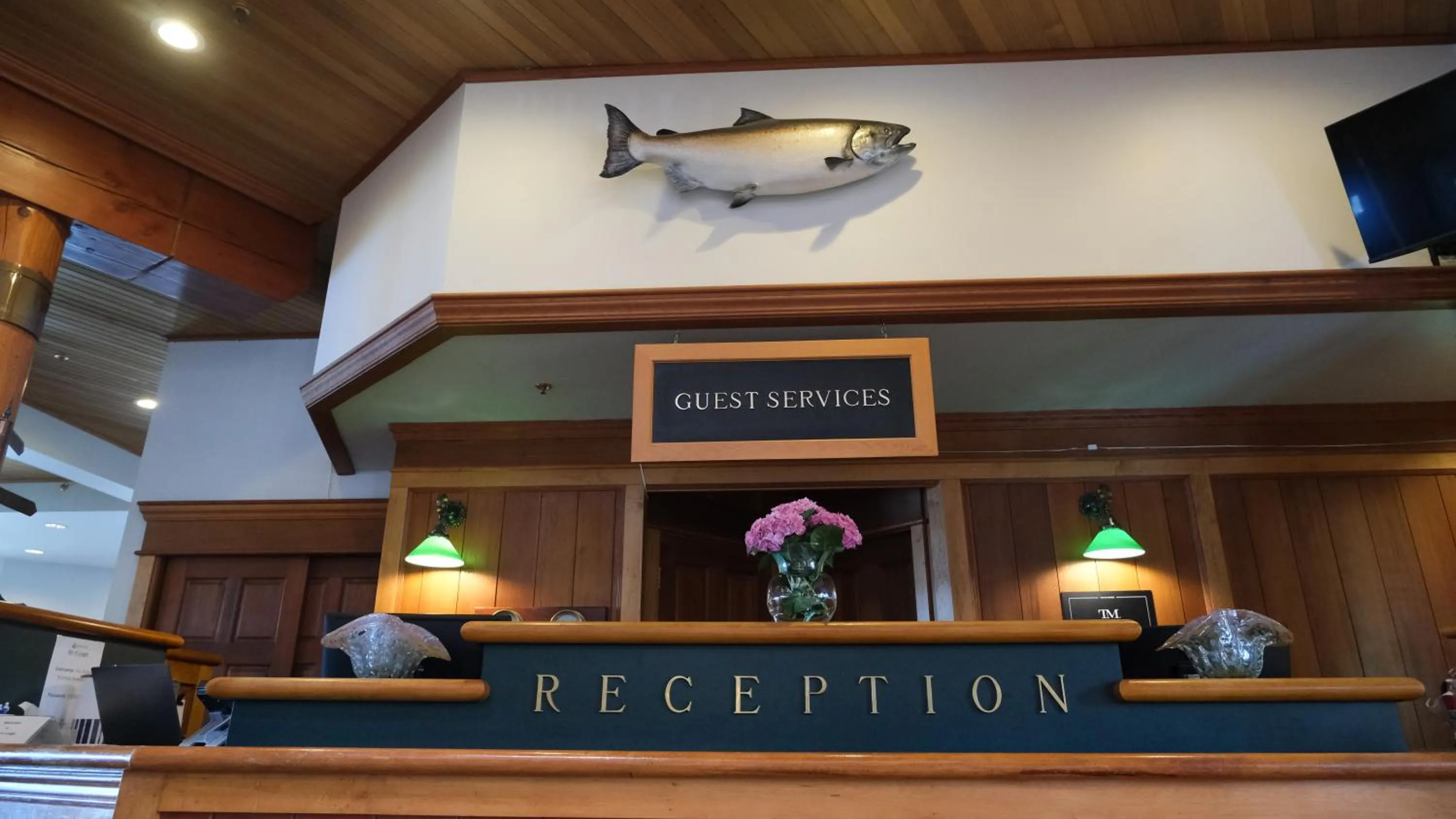 Lobby or reception in Painter's Lodge, Trademark Collection by Wyndham