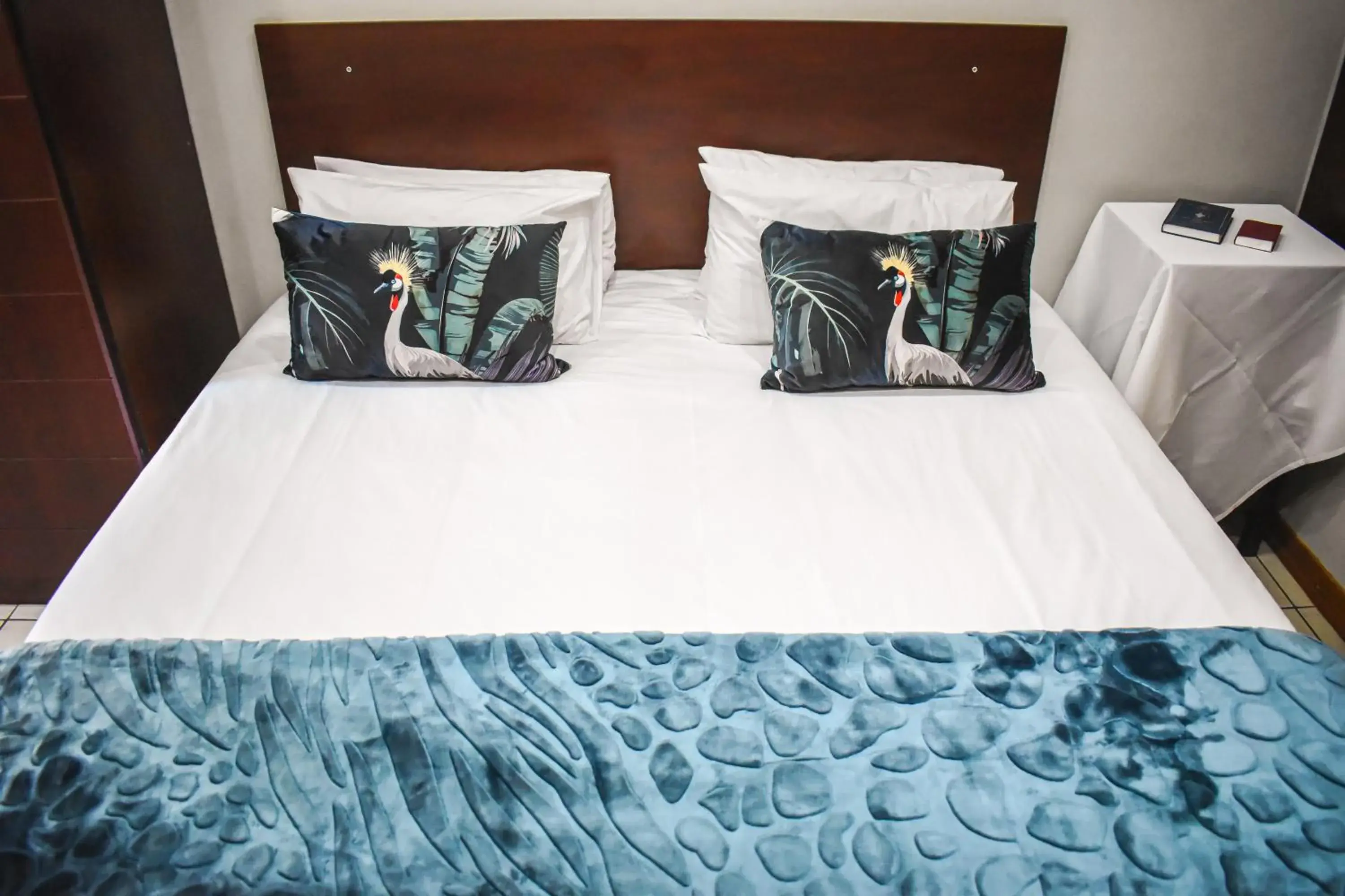 Double or Twin Room with Shower in Amabutho Warrior Lodge Double or Twin Room with Shower in Amabutho Warrior Lodge