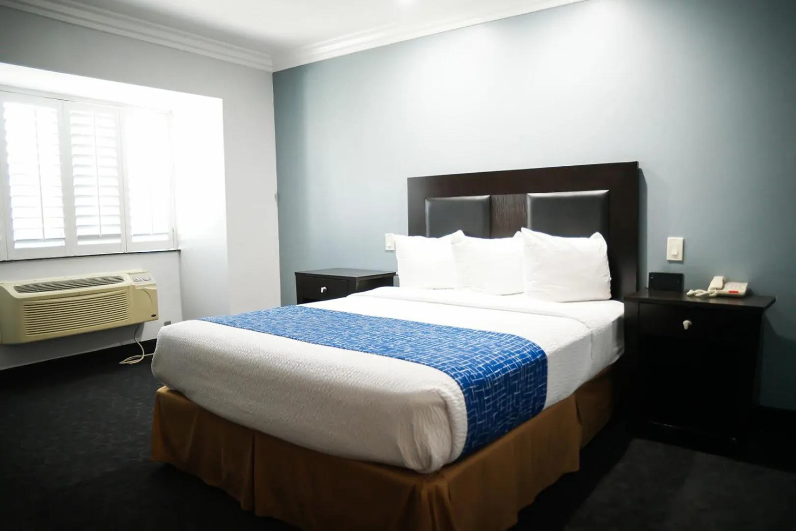 Bed in Days Inn by Wyndham West Covina