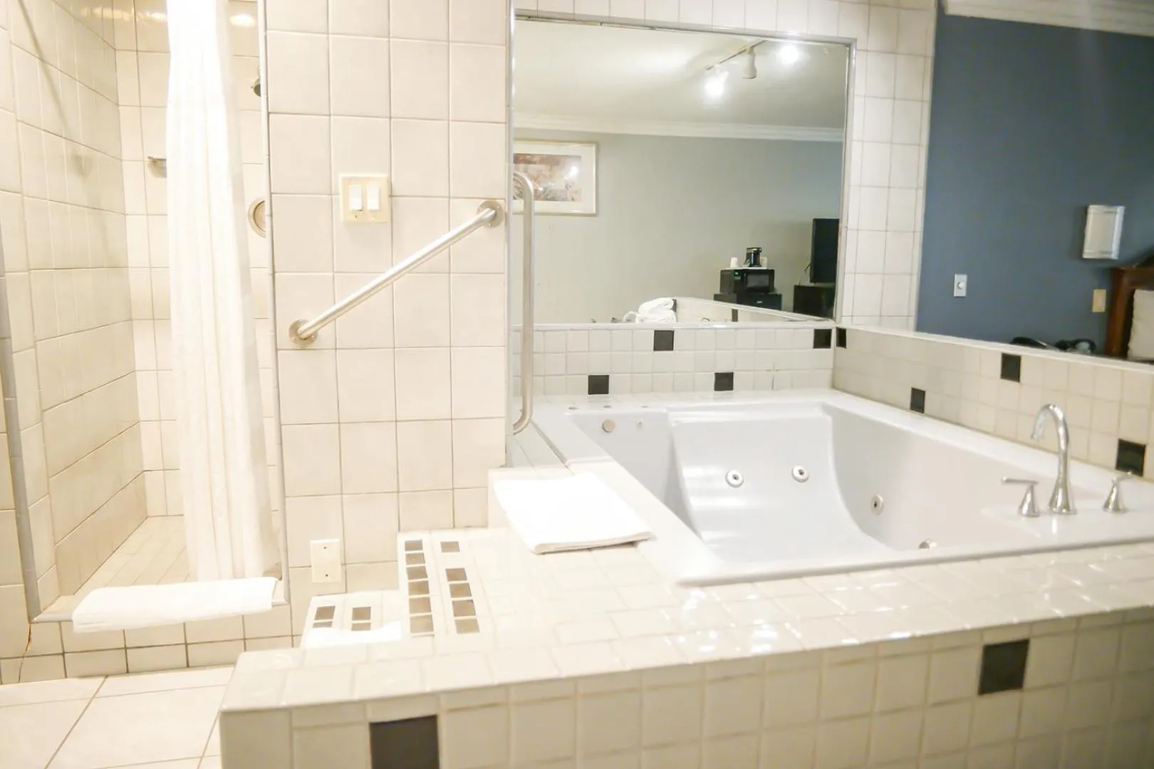 Bath in Days Inn by Wyndham West Covina