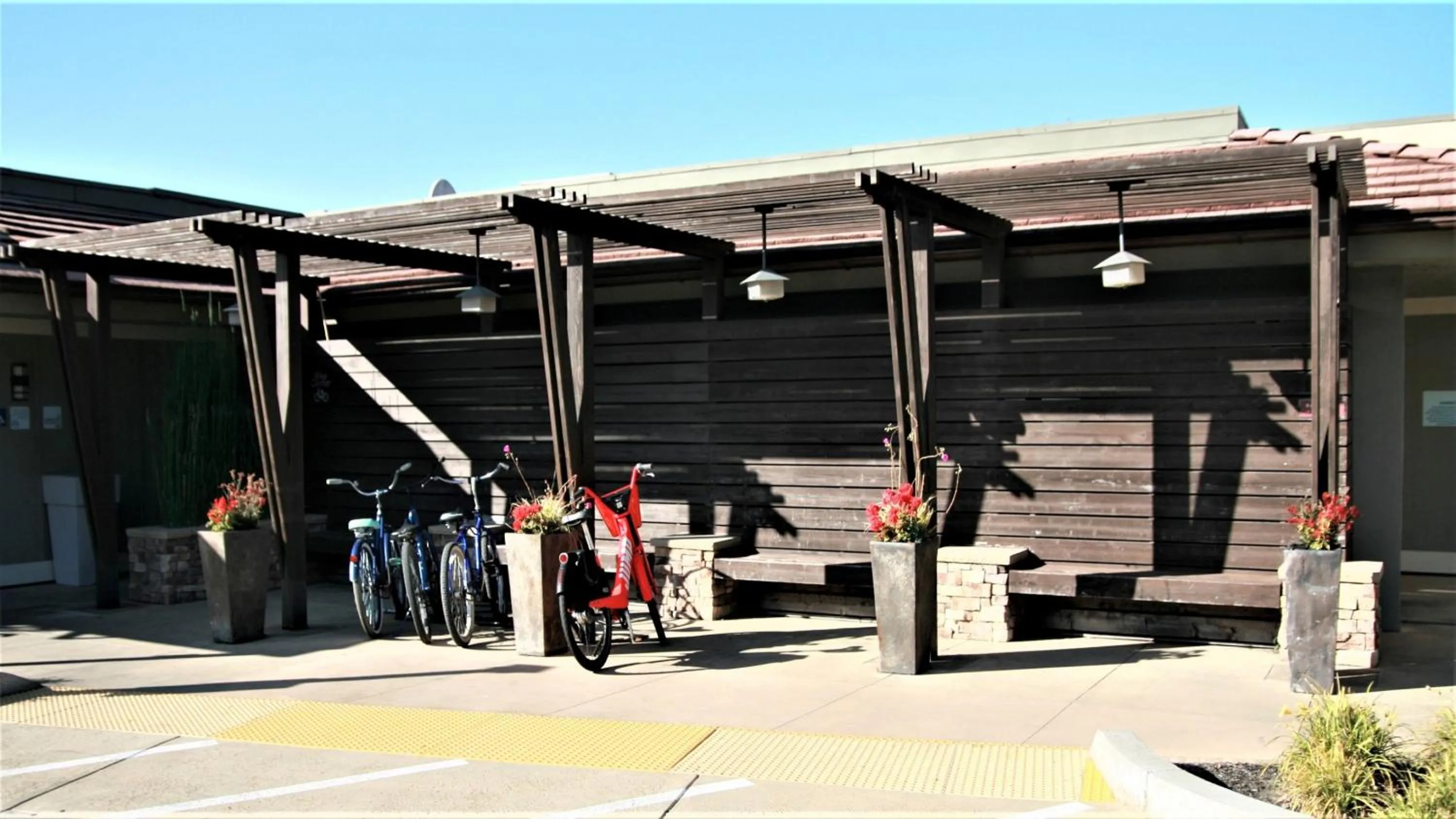 Property building in Holiday Inn Express Mill Valley San Francisco Area by IHG