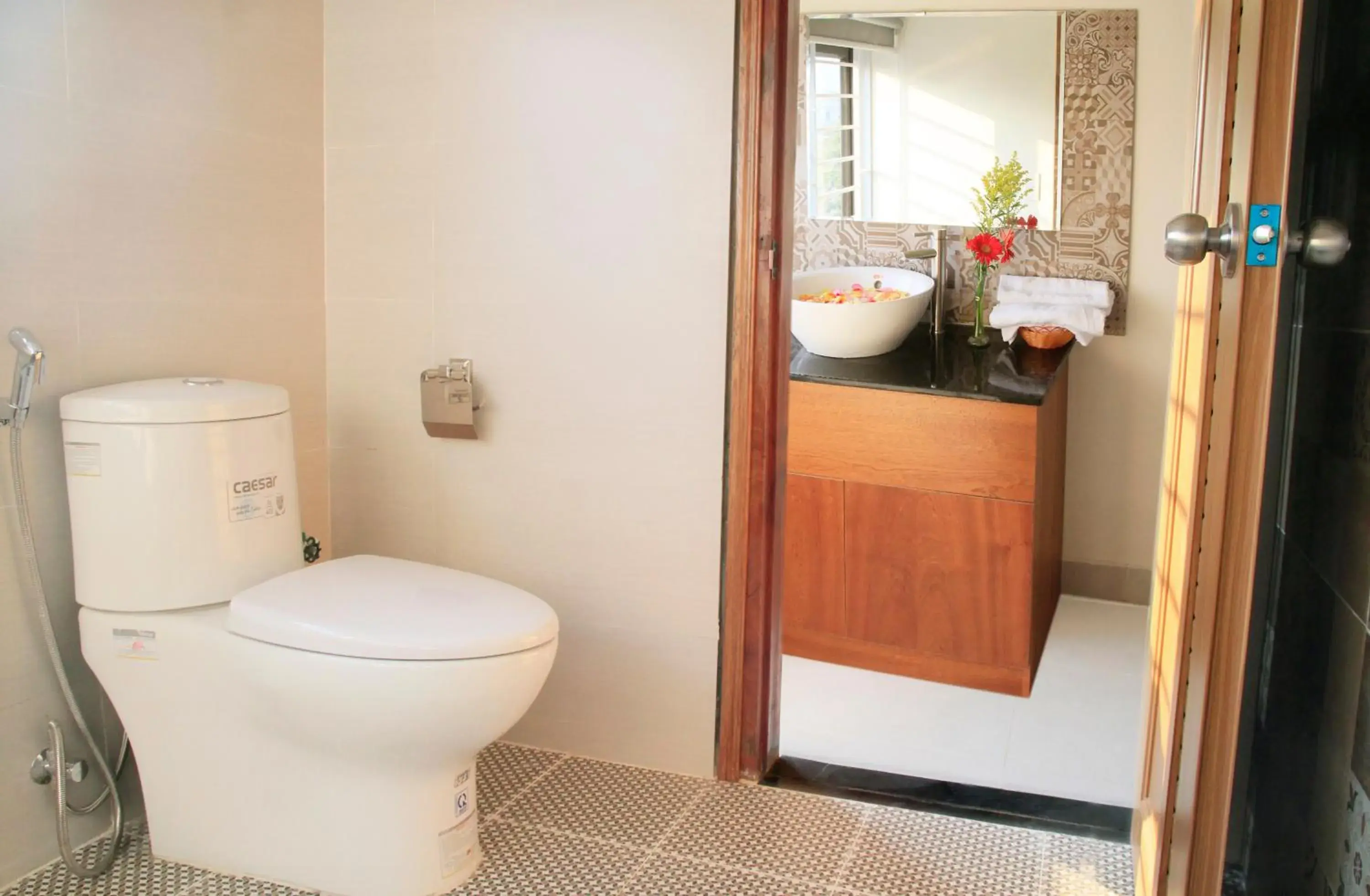 Bed in 4-Bed Dormitory Room in Melody Boutique Villa Hoi An Bed in 4-Bed Dormitory Room in Melody Boutique Villa Hoi An