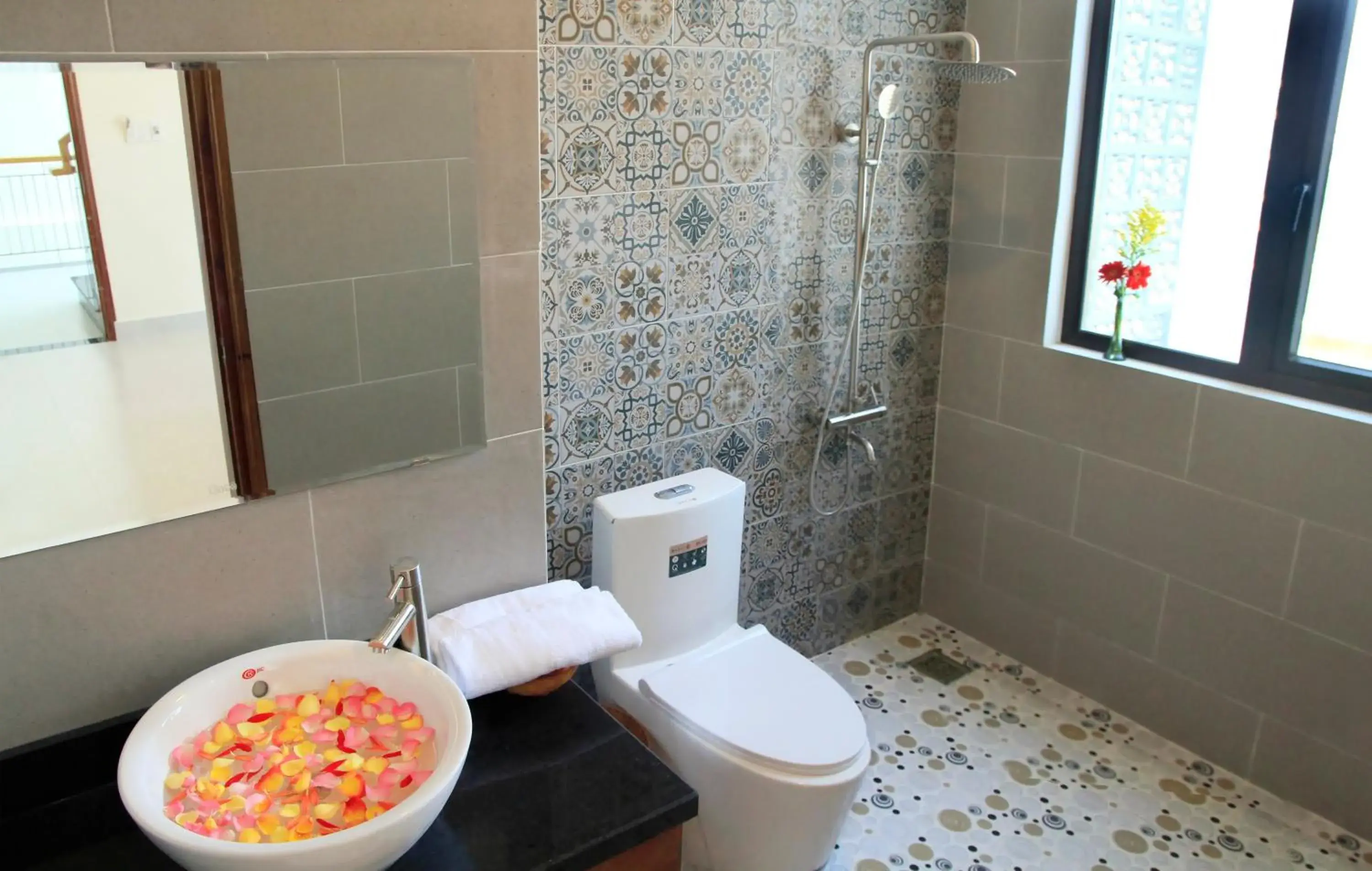 Double Room with Pool View in Melody Boutique Villa Hoi An Double Room with Pool View in Melody Boutique Villa Hoi An