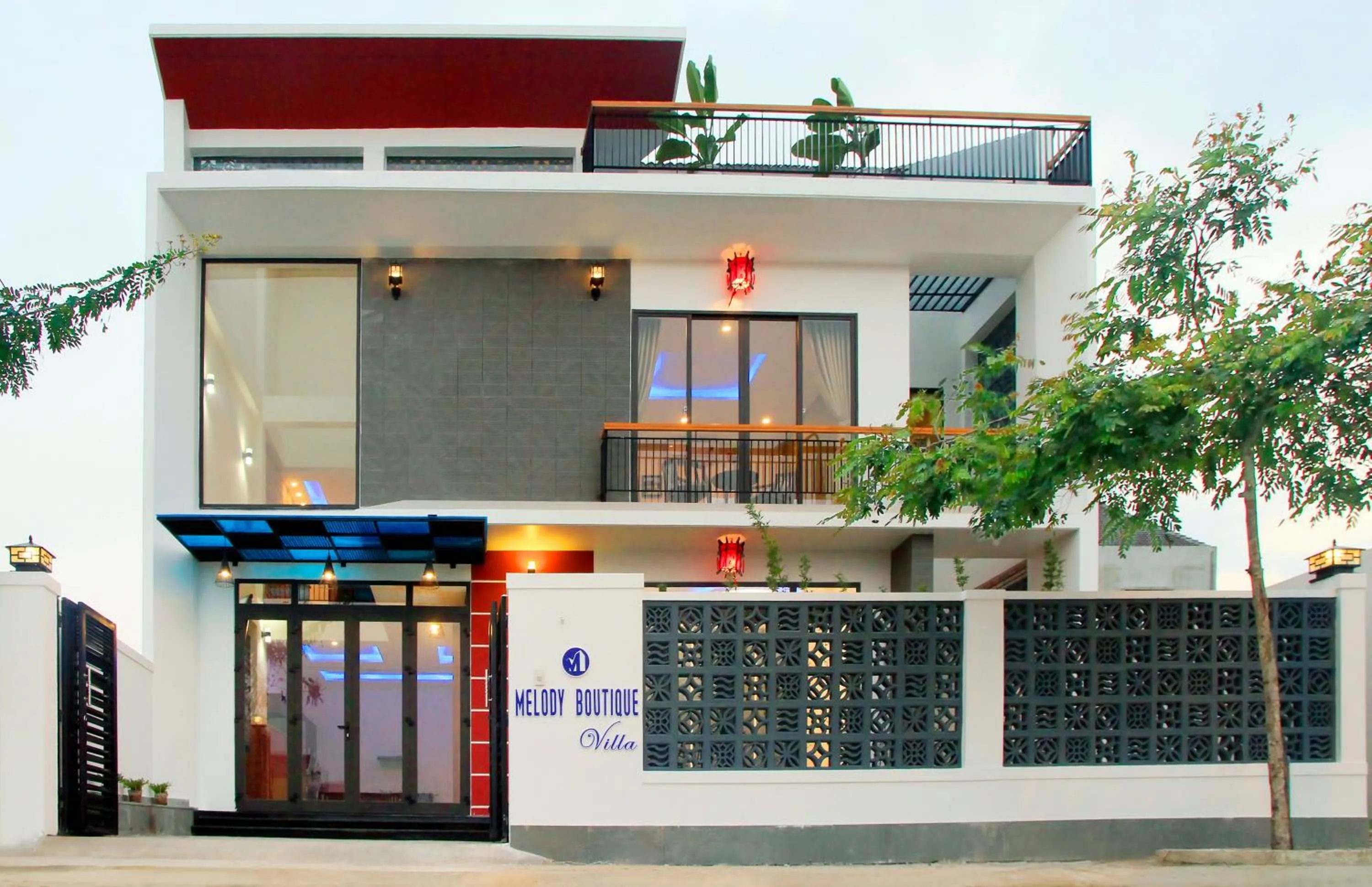 Facade/entrance in Melody Boutique Villa Hoi An