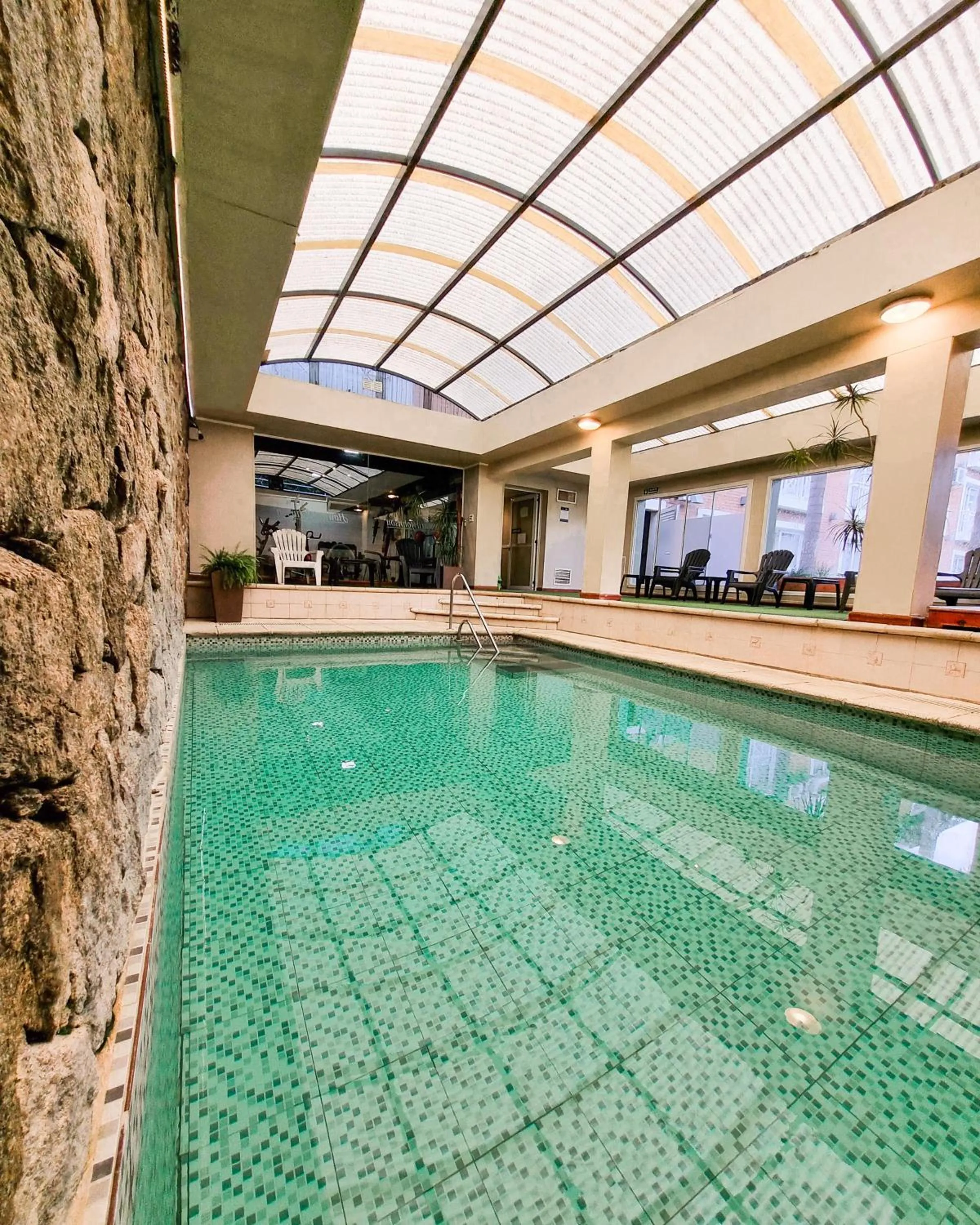 Swimming pool in Howard Johnson Hotel & Spa Villa General Belgrano