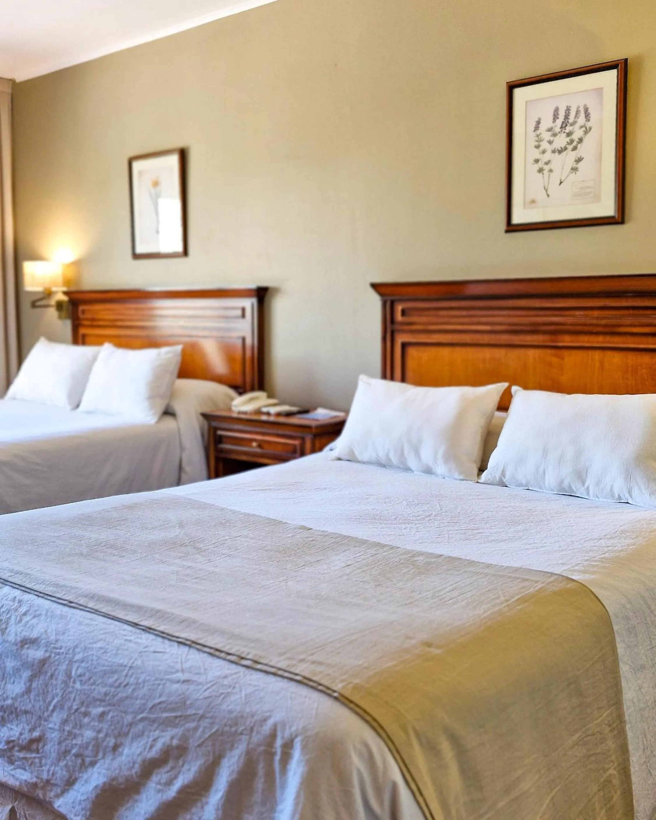 Bed in Howard Johnson Hotel & Spa Villa General Belgrano