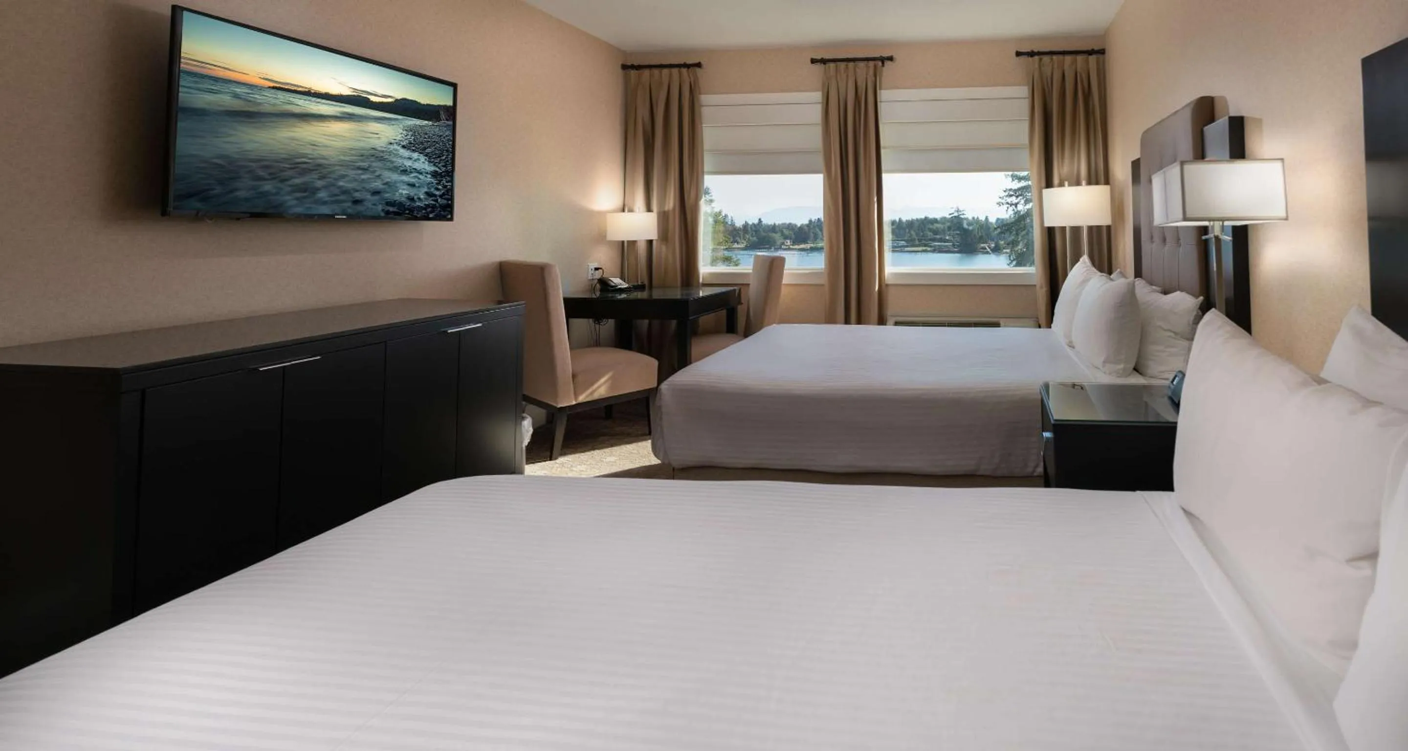Bedroom, Bed in Prestige Oceanfront Resort, WorldHotels Luxury