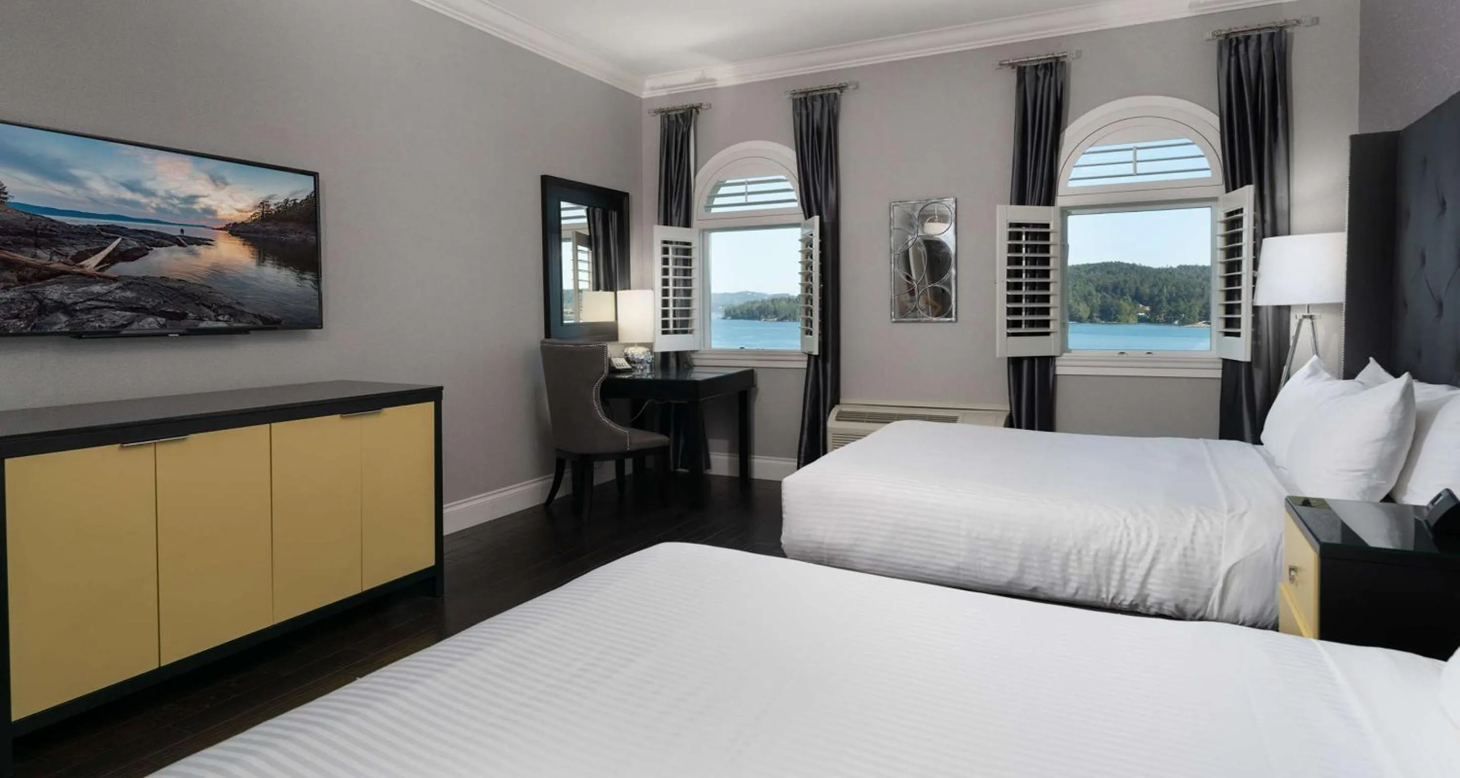 Bedroom, Bed in Prestige Oceanfront Resort, WorldHotels Luxury